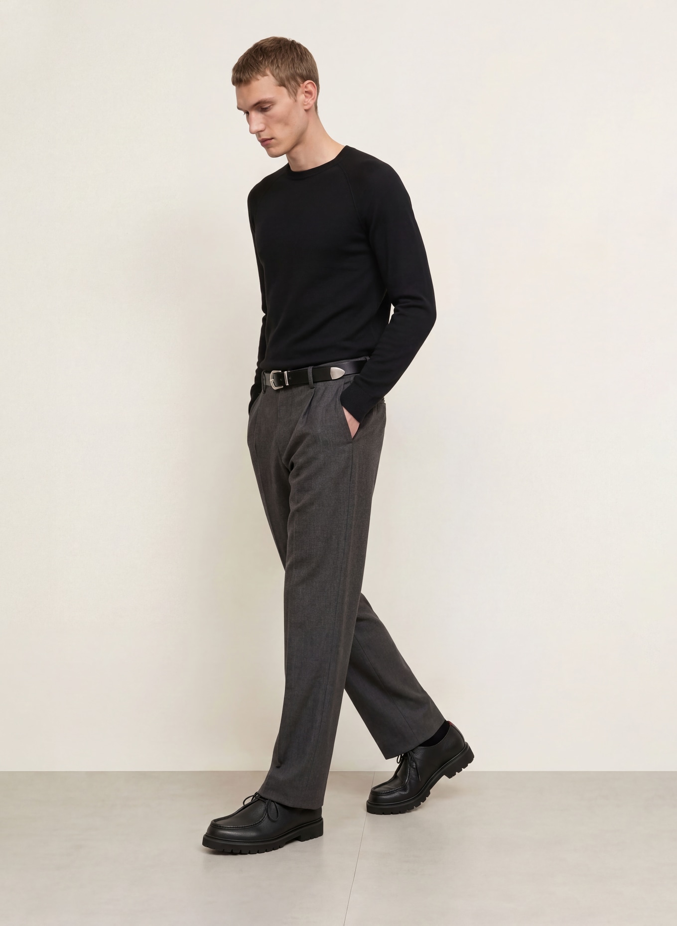 PAUL Cashmere Sweater: BLACK