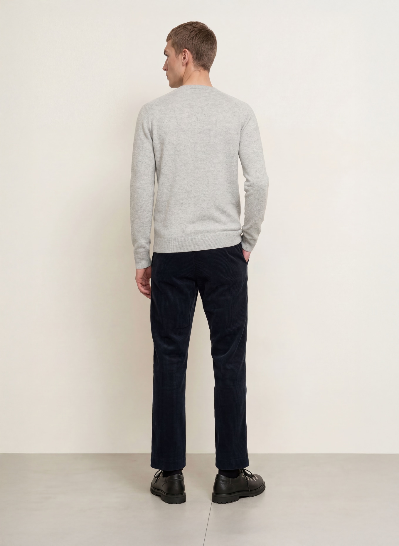PAUL Cashmere Sweater: LIGHT GRAY