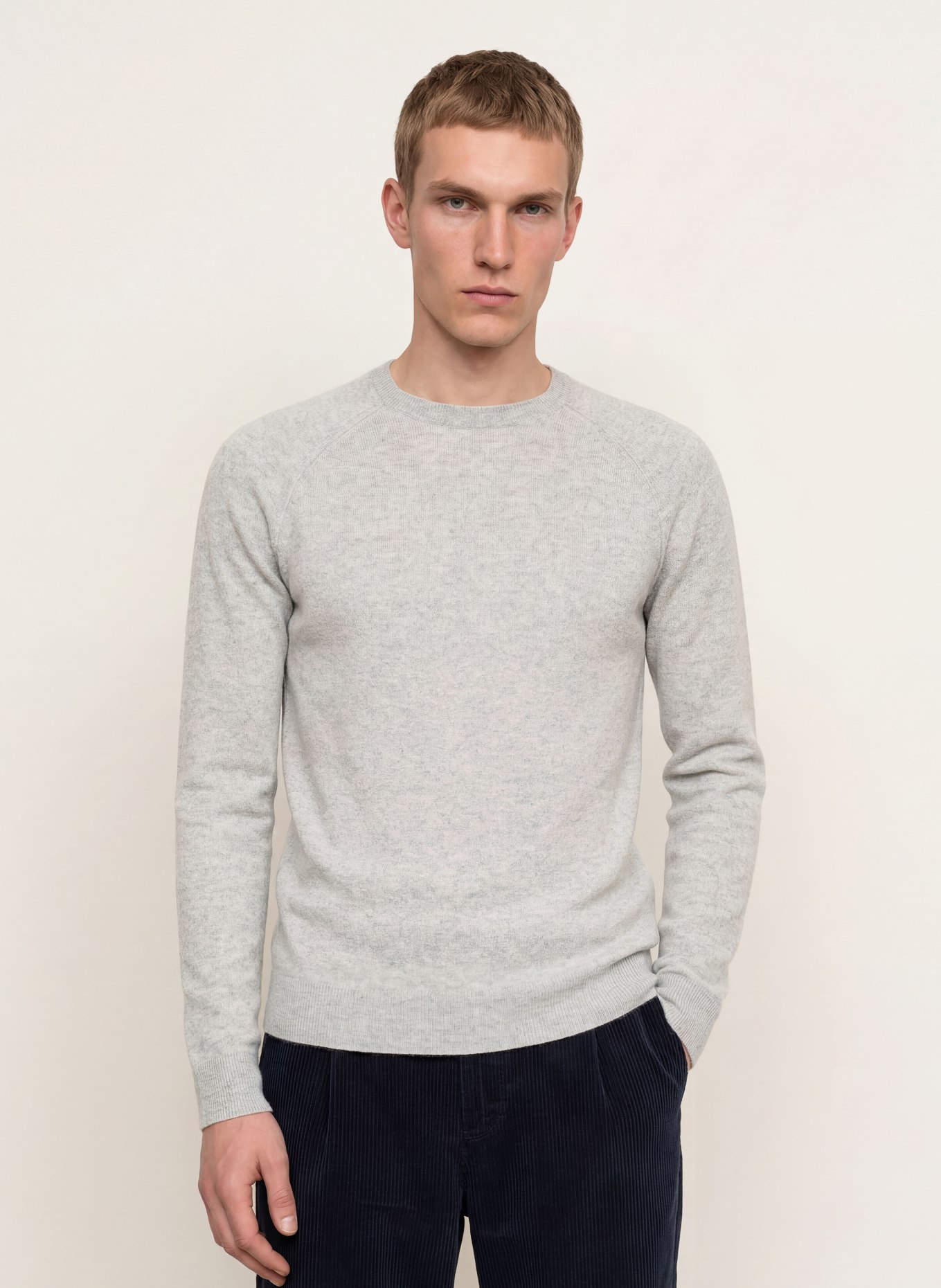 PAUL Cashmere Sweater: LIGHT GRAY