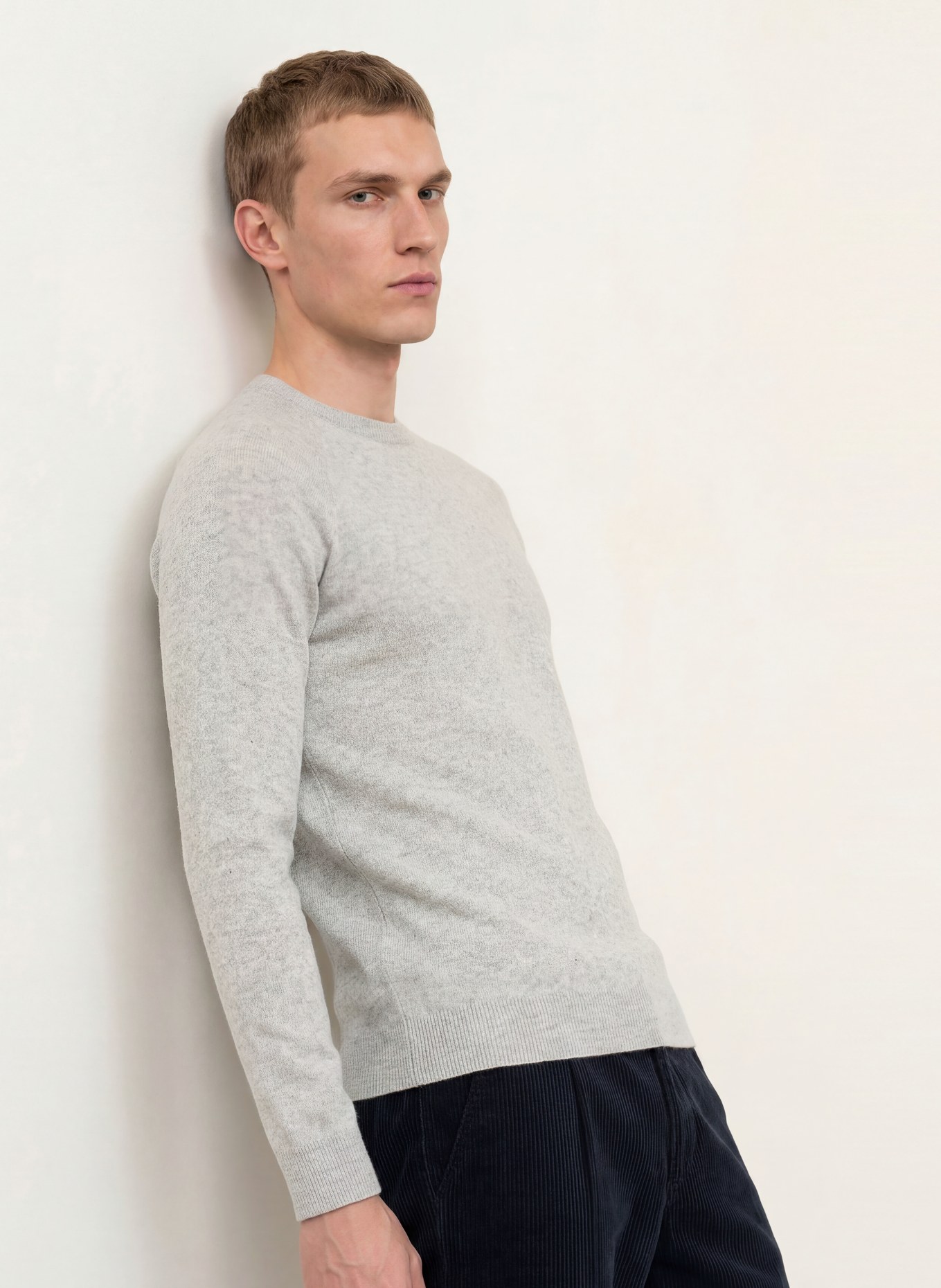 PAUL Cashmere Sweater: LIGHT GRAY