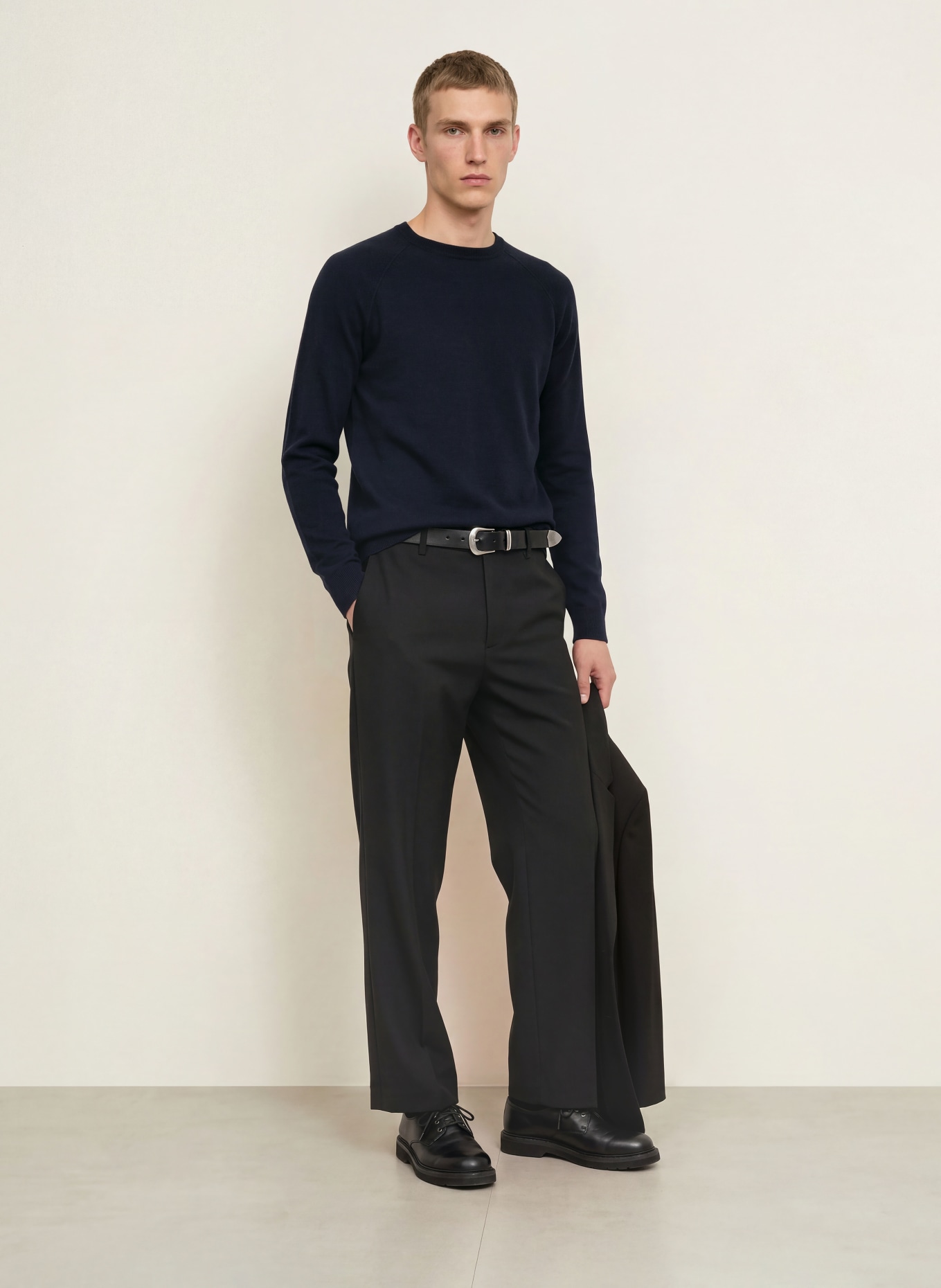PAUL Cashmere Sweater: DARK BLUE