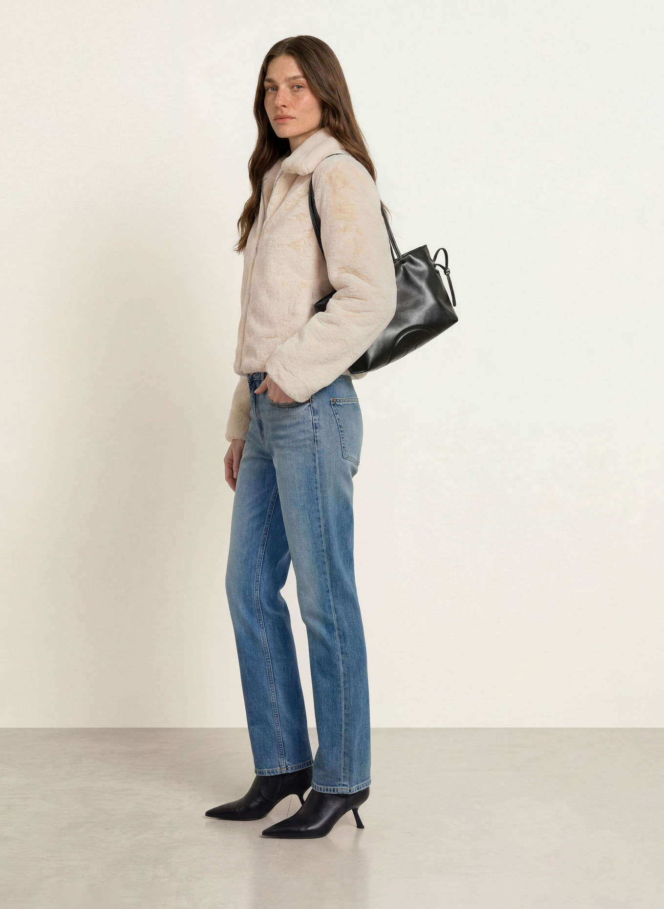 lilienfels Faux Fur Jacket: CREAM