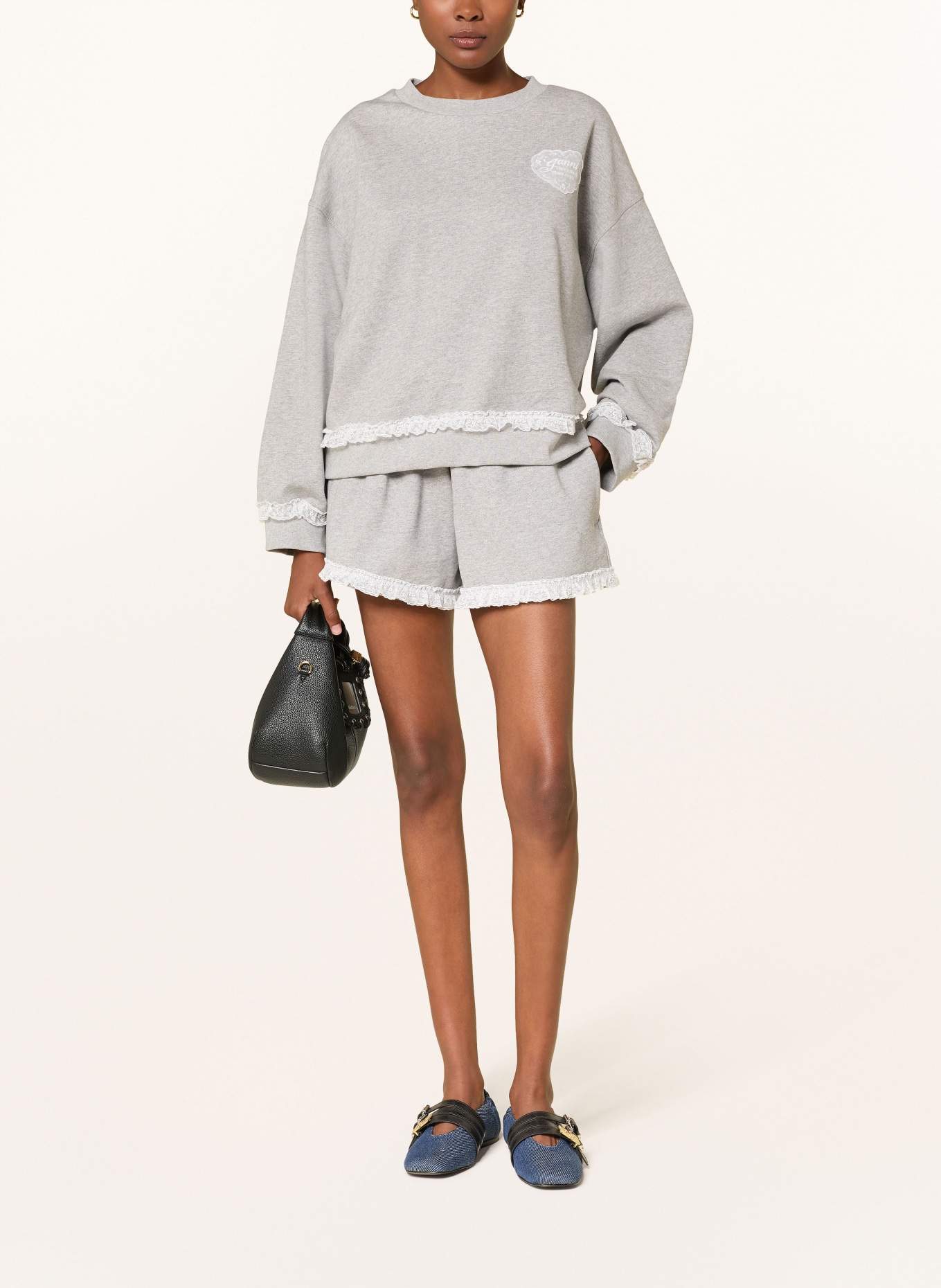 GANNI Sweatshorts ISOLI mit Spitze: GRAU / WEISS