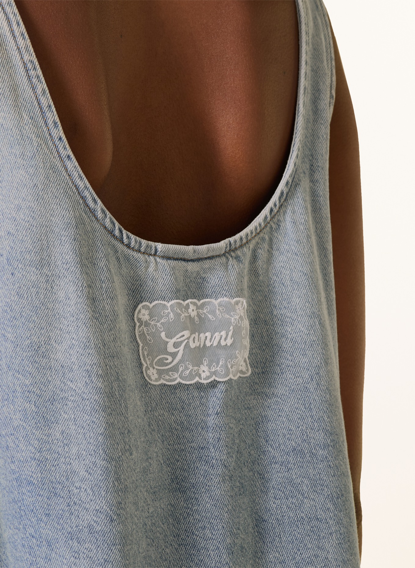 GANNI Rochie din denim cu volane: ALBASTRU DESCHIS