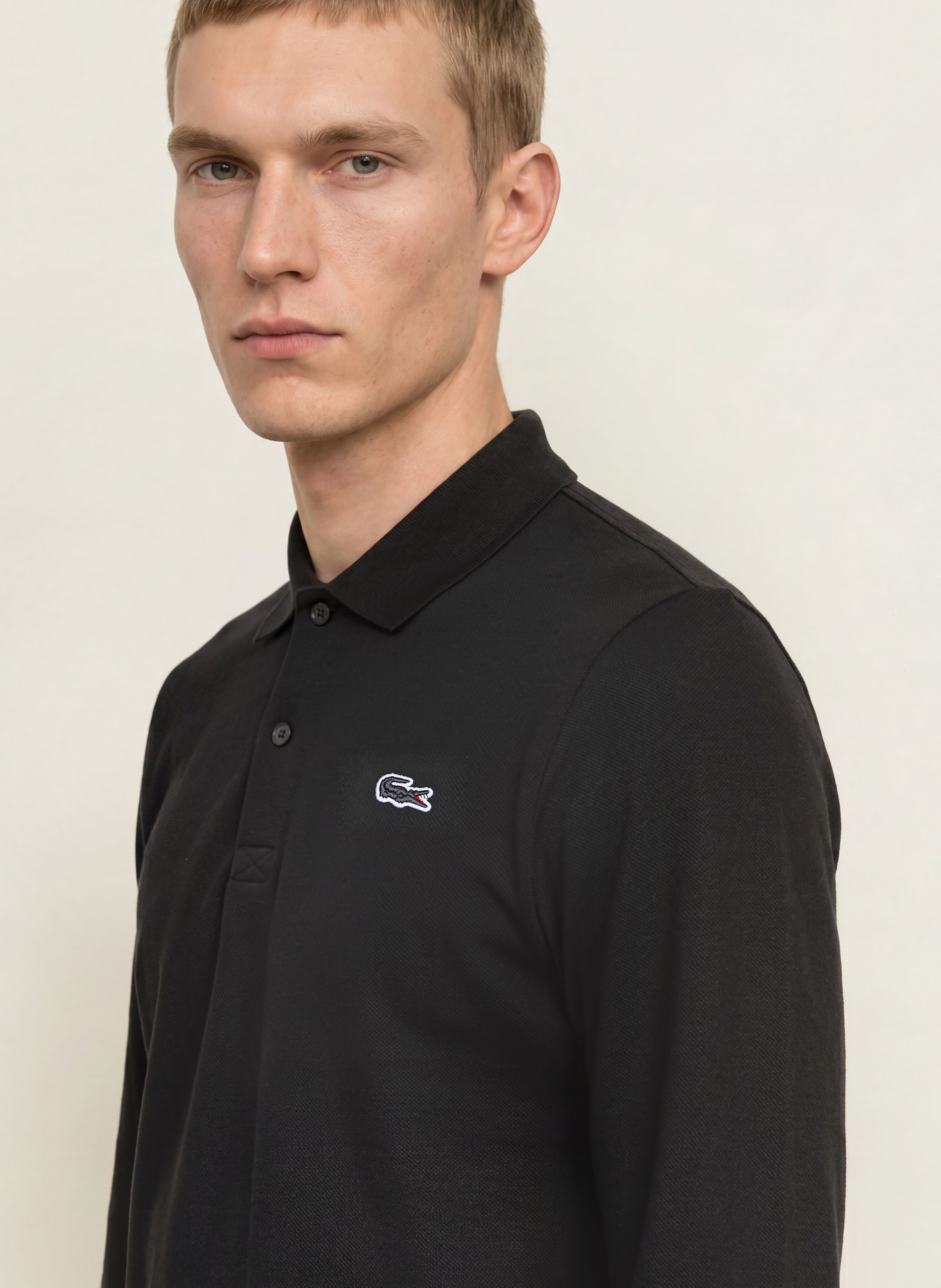 LACOSTE Stickad pikétröja: SVART