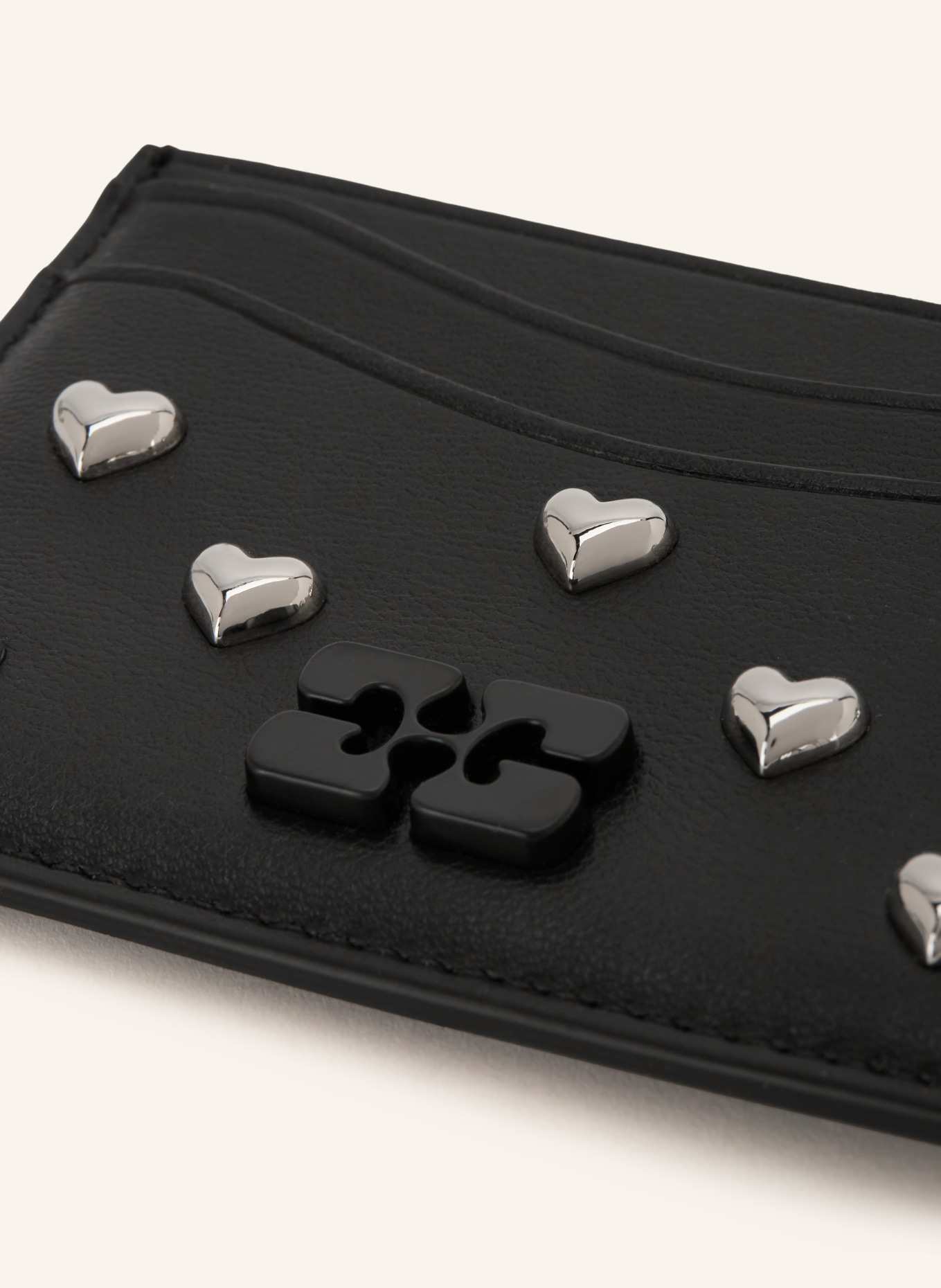 GANNI Kaarthouder BOU met studs: ZWART / ZILVER