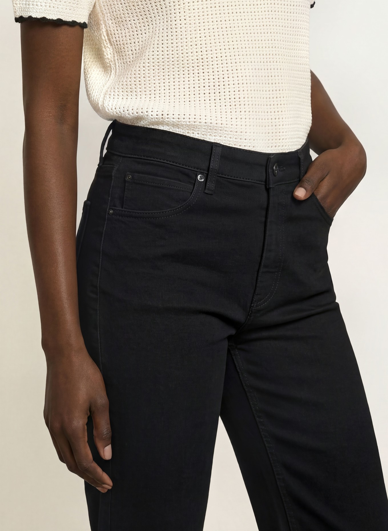 FRAME Bootcut Jeans THE ARROW: BLK BLACK