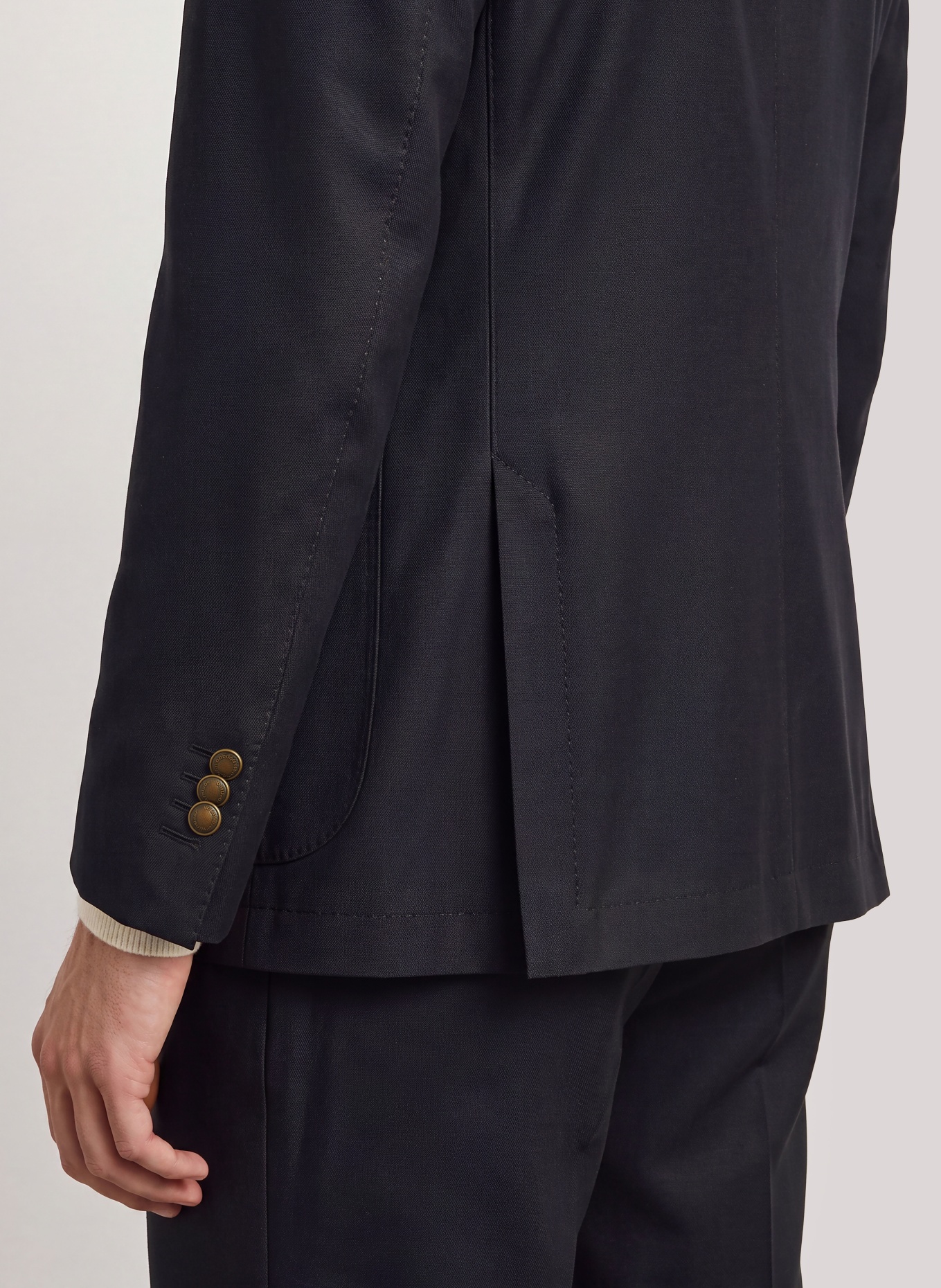 windsor. SALERNOS Shaped Fit Suit Jacket: 401 Dark Blue 401
