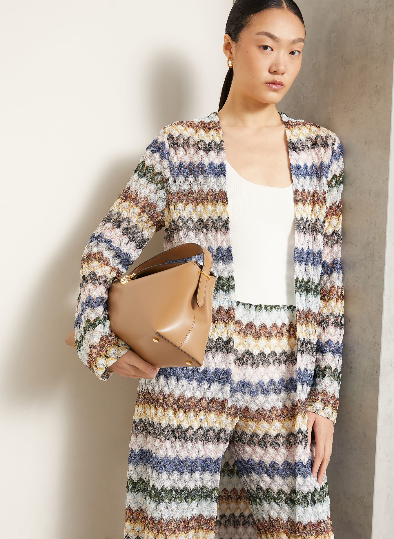 MISSONI Strickhülle mit Glitzergarn: WEISS / BRAUN / BLAU