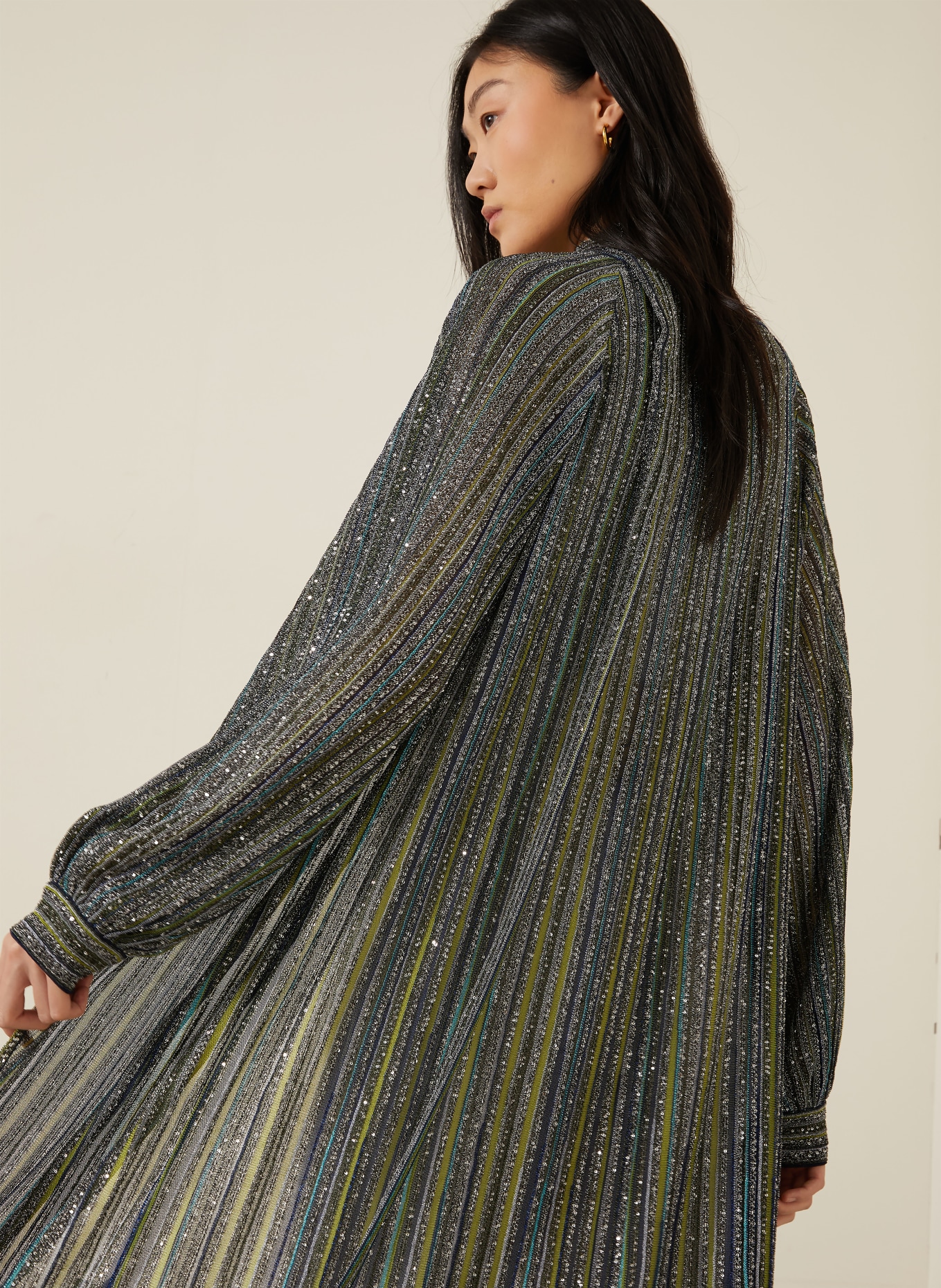 MISSONI Strickhülle mit Glitzergarn und Pailletten: SCHWARZ / GRÜN / DUNKELBLAU