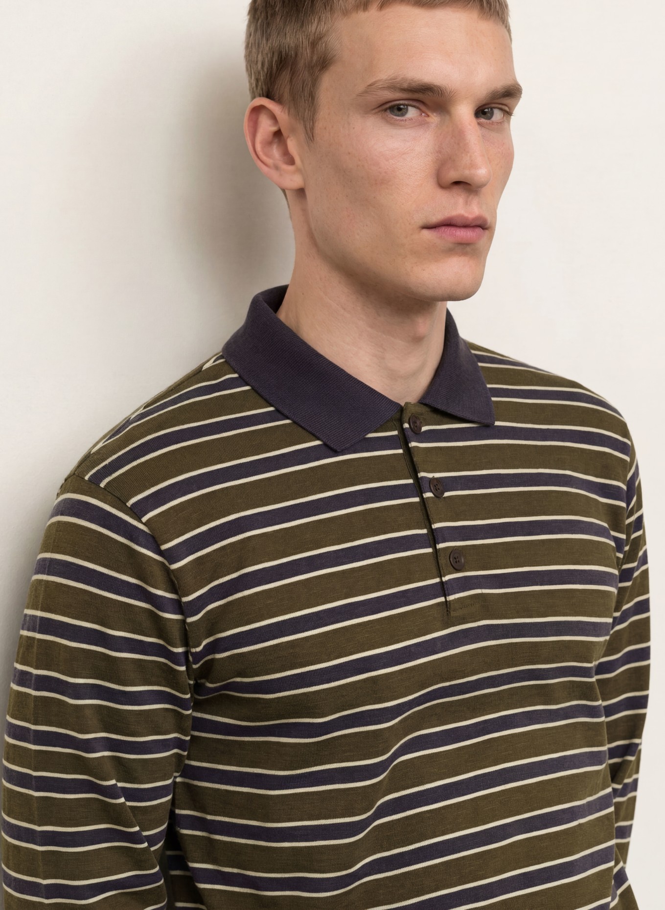 CLOSED Jersey-Poloshirt: BRAUN / DUNKELBLAU / WEISS
