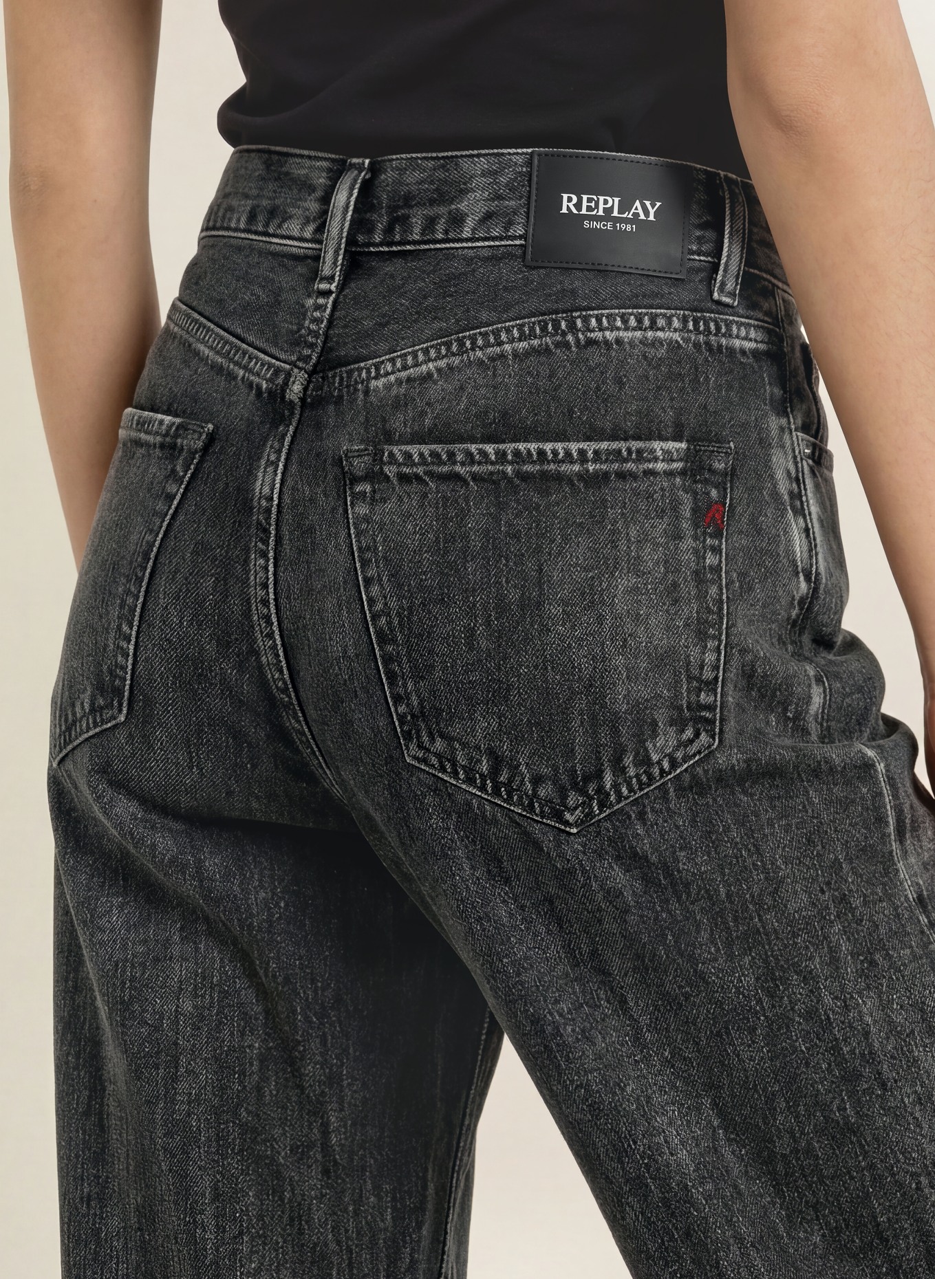 REPLAY Jeans med brede ben CARY: C097 DARK GREY