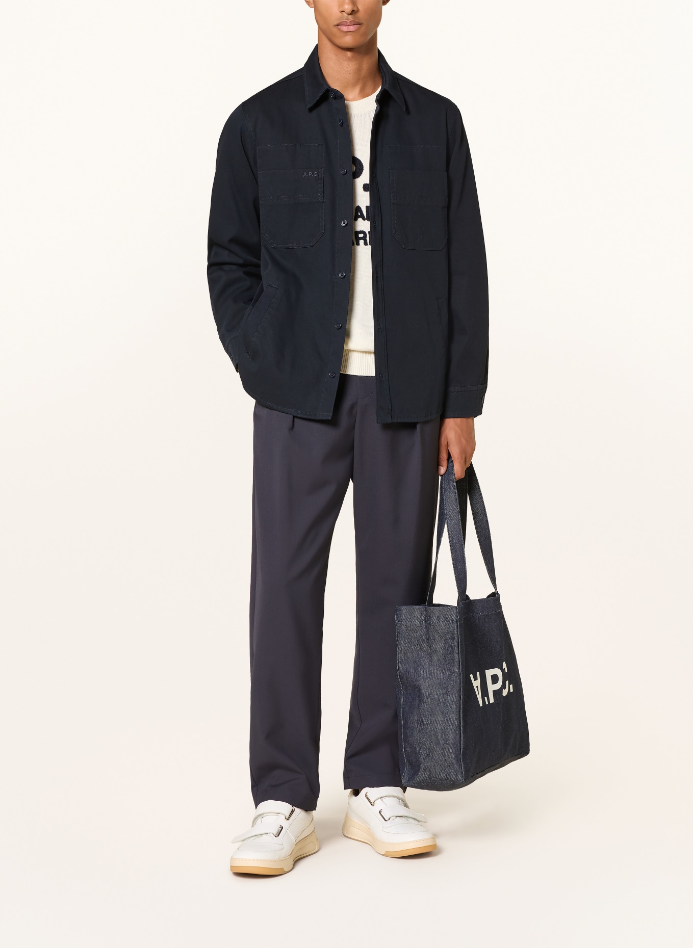 A.P.C. Pantaloni RENATO Wide Fit: ALBASTRU ÎNCHIS