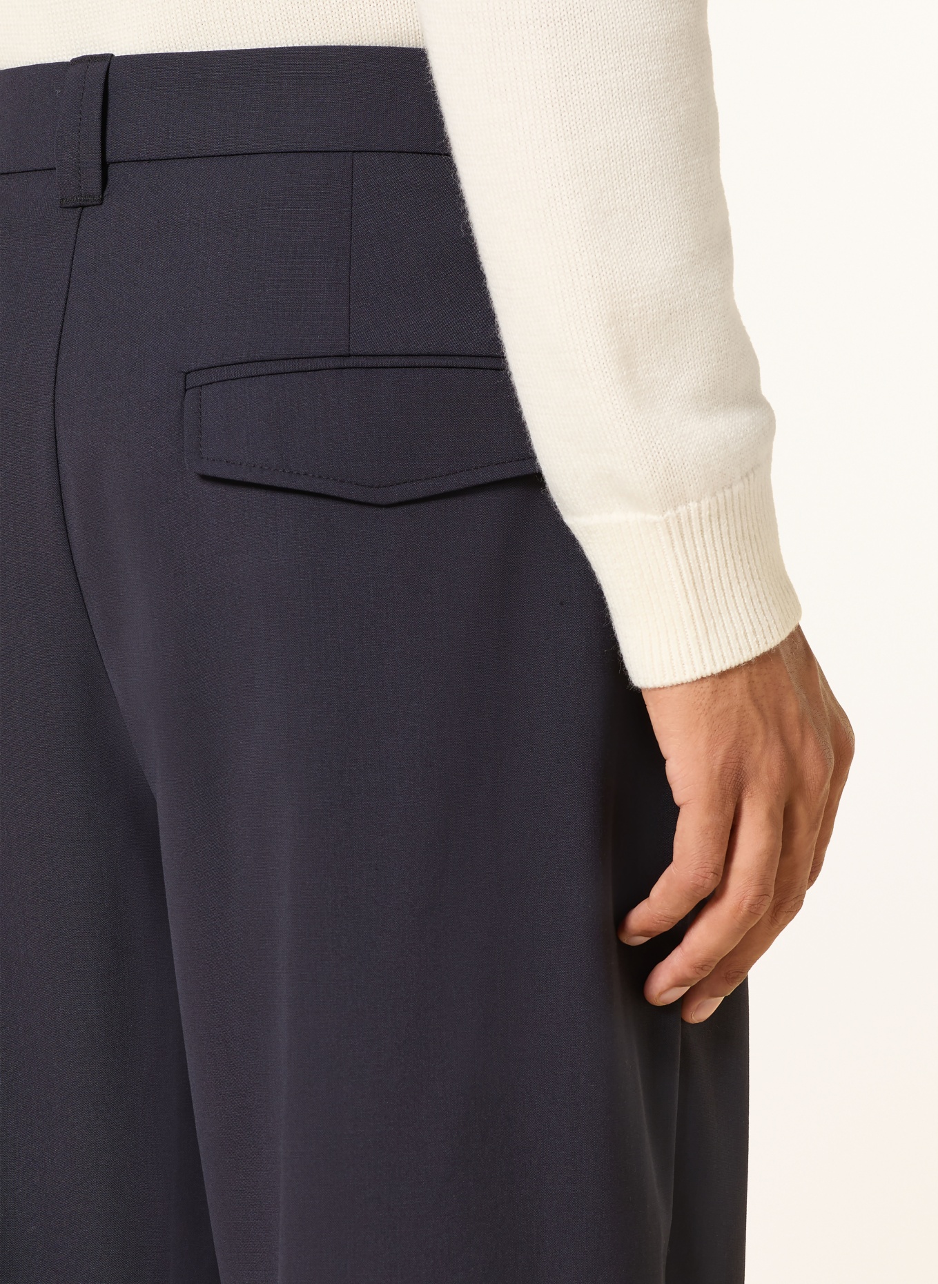 A.P.C. Pantaloni RENATO Wide Fit: ALBASTRU ÎNCHIS