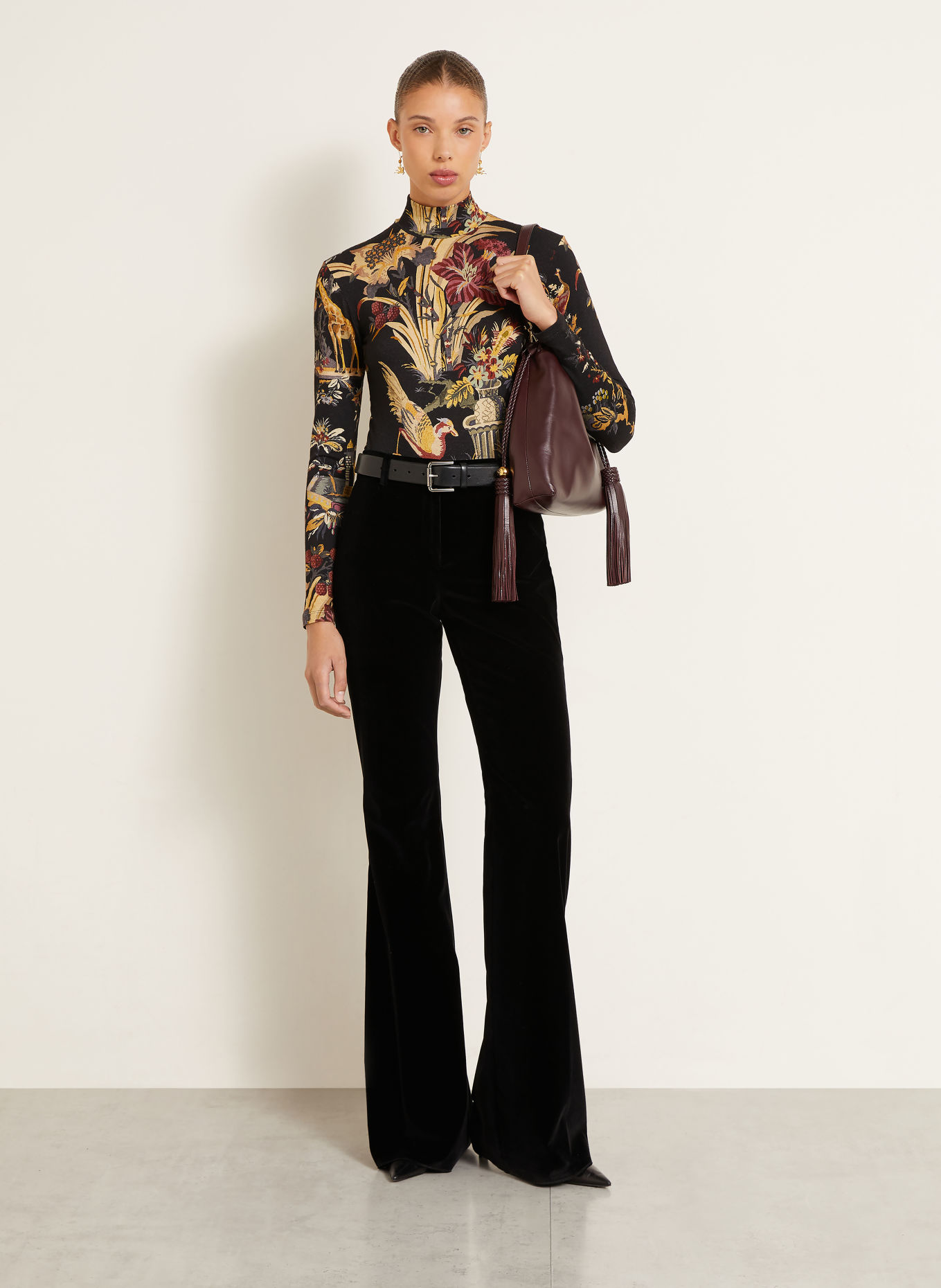 ETRO Longsleeve: SCHWARZ / DUNKELROT / DUNKELGELB