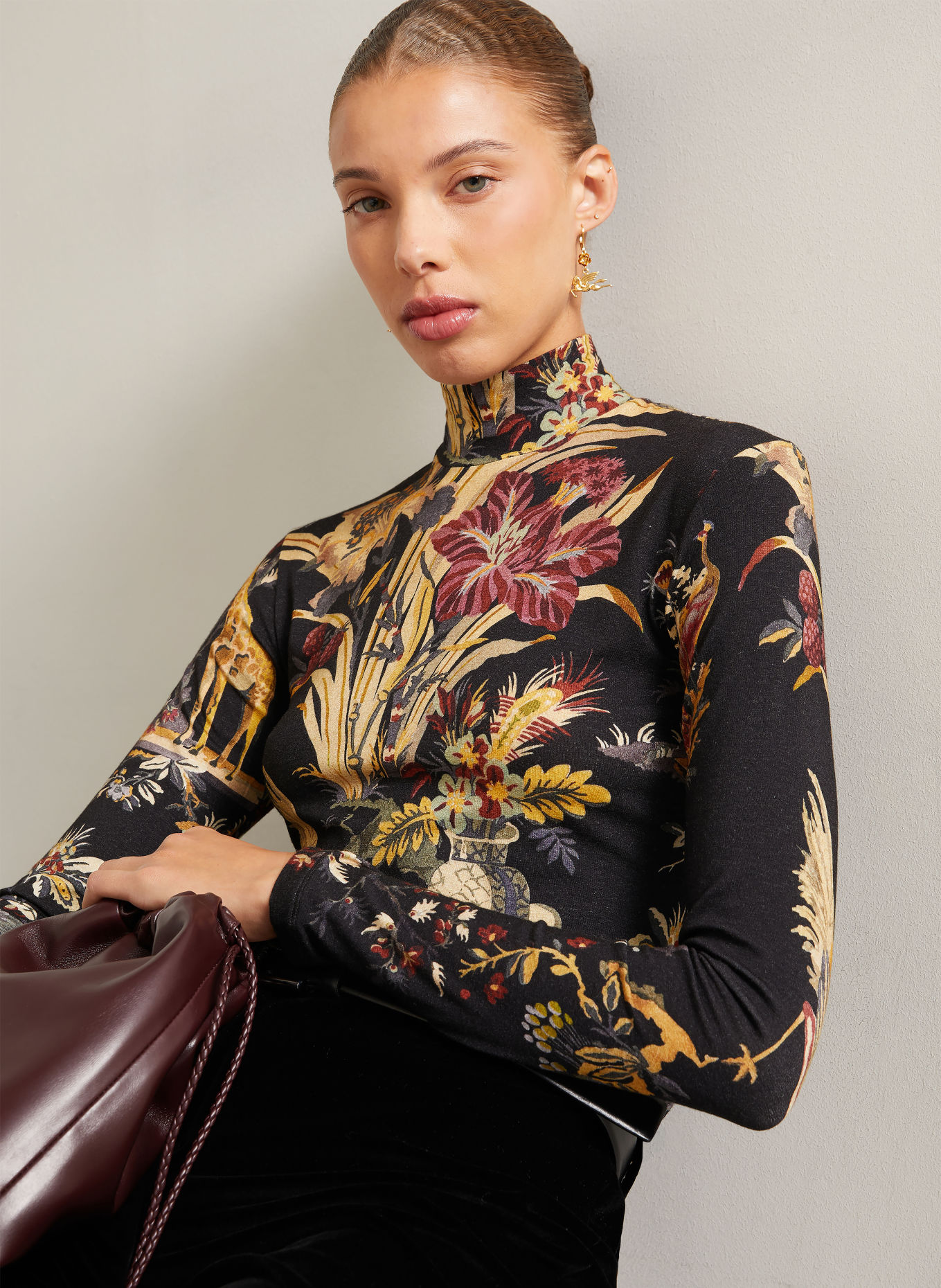 ETRO Longsleeve: SCHWARZ / DUNKELROT / DUNKELGELB