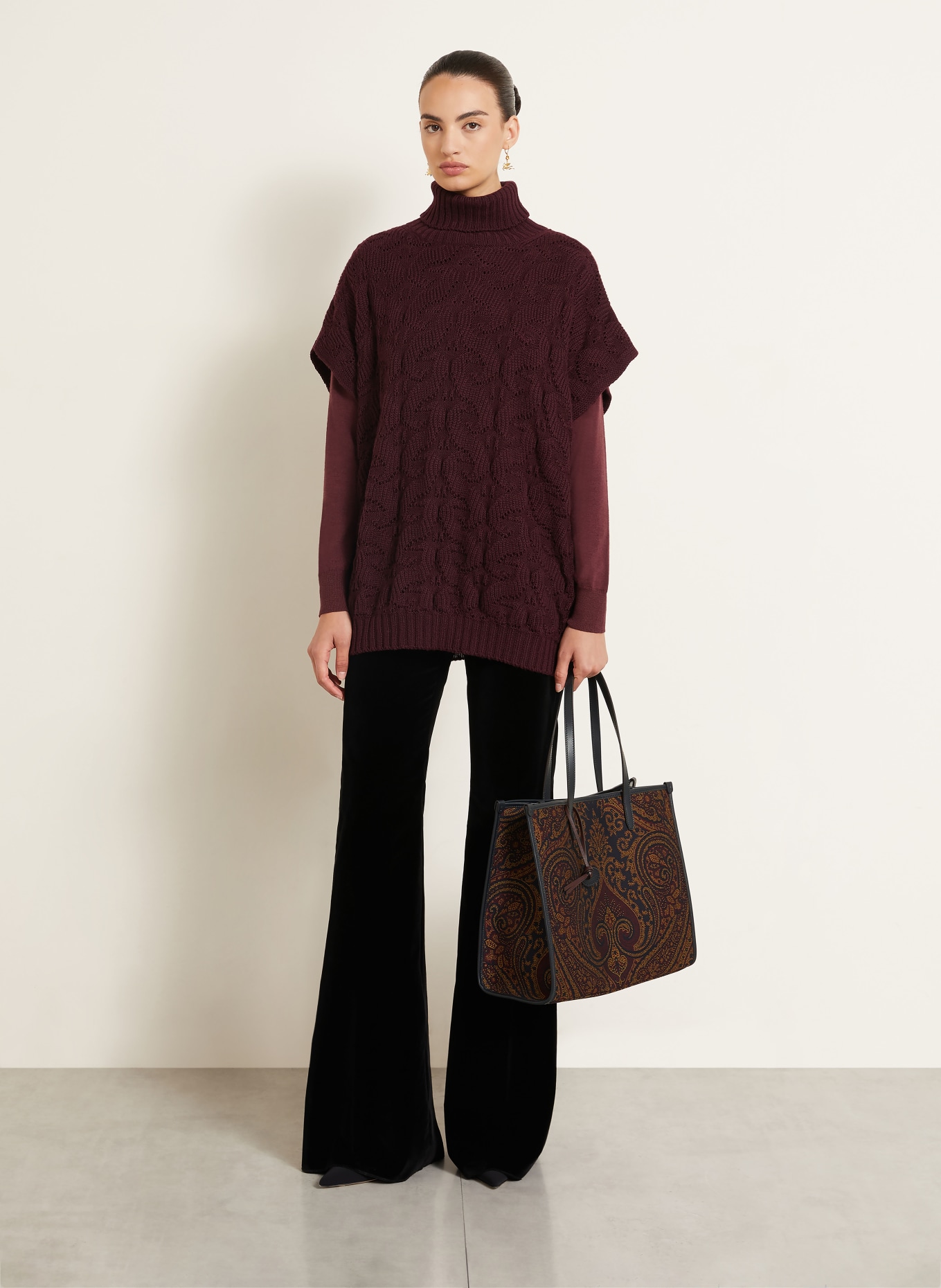 ETRO Shoppers: BLACK / DARK RED / YELLOW