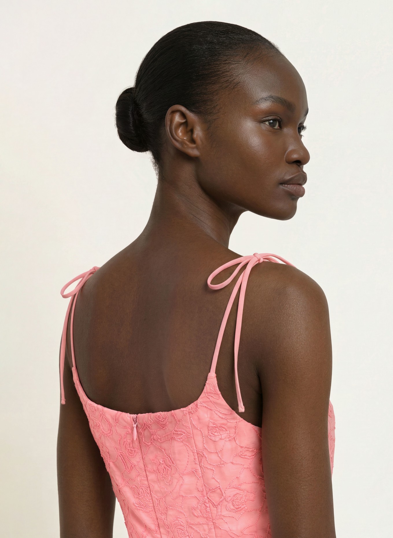 TED BAKER Robe en satin KYOKA: ROSE FLUO