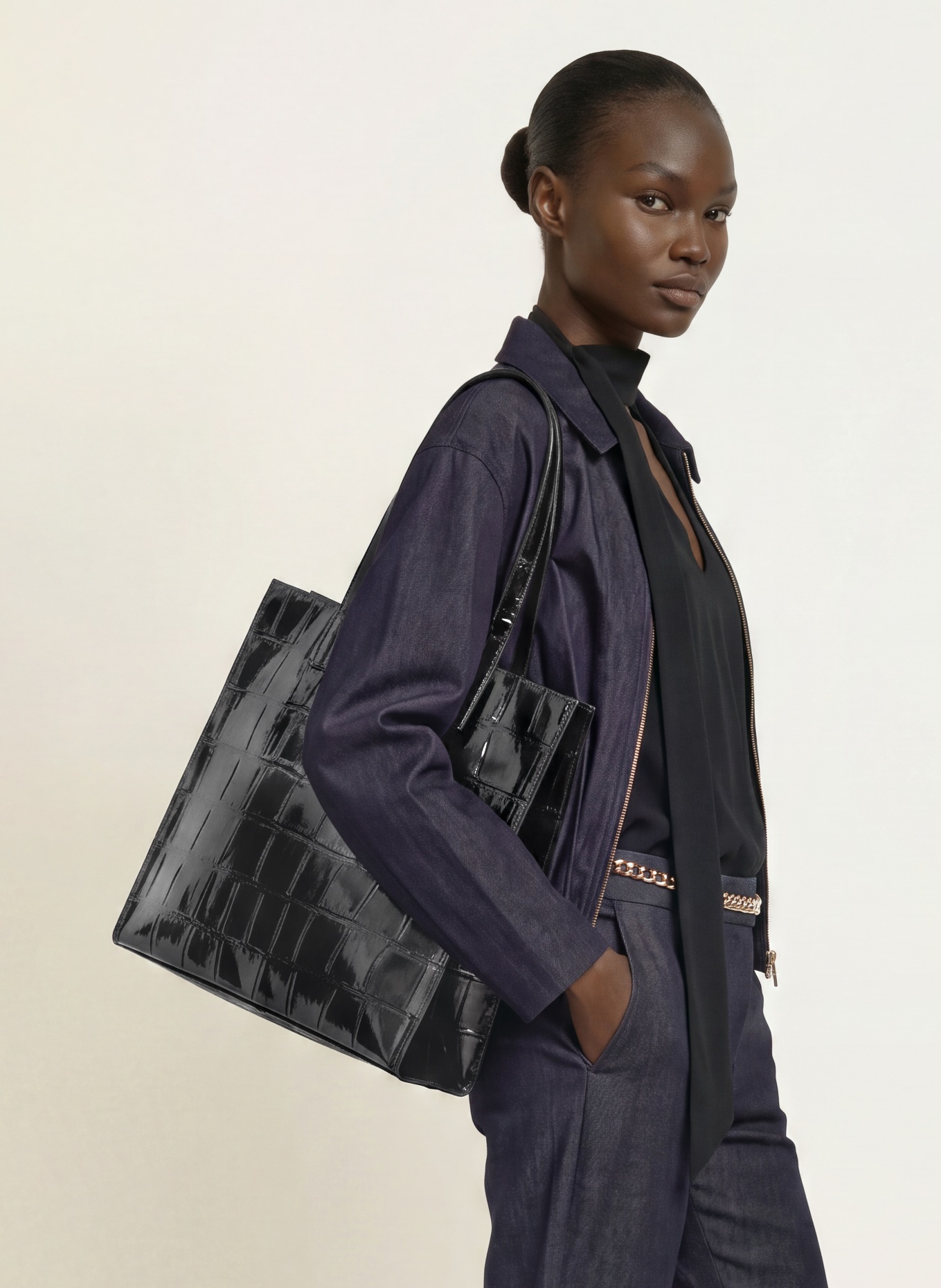 TED BAKER Shopper VANNDA: ČERNÁ