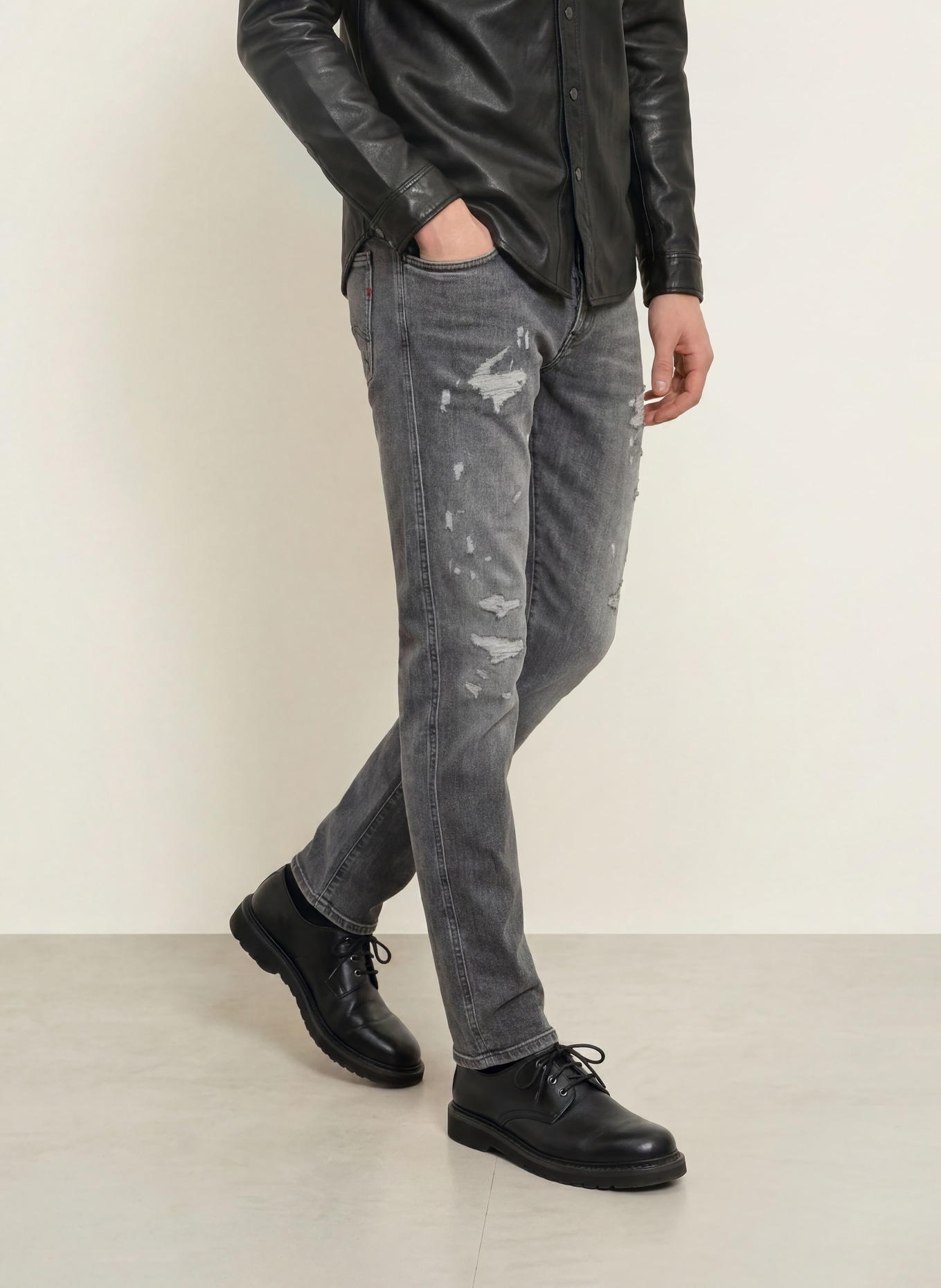 REPLAY Destroyed Jeans ANBASS Slim Fit: C097 DARK GREY