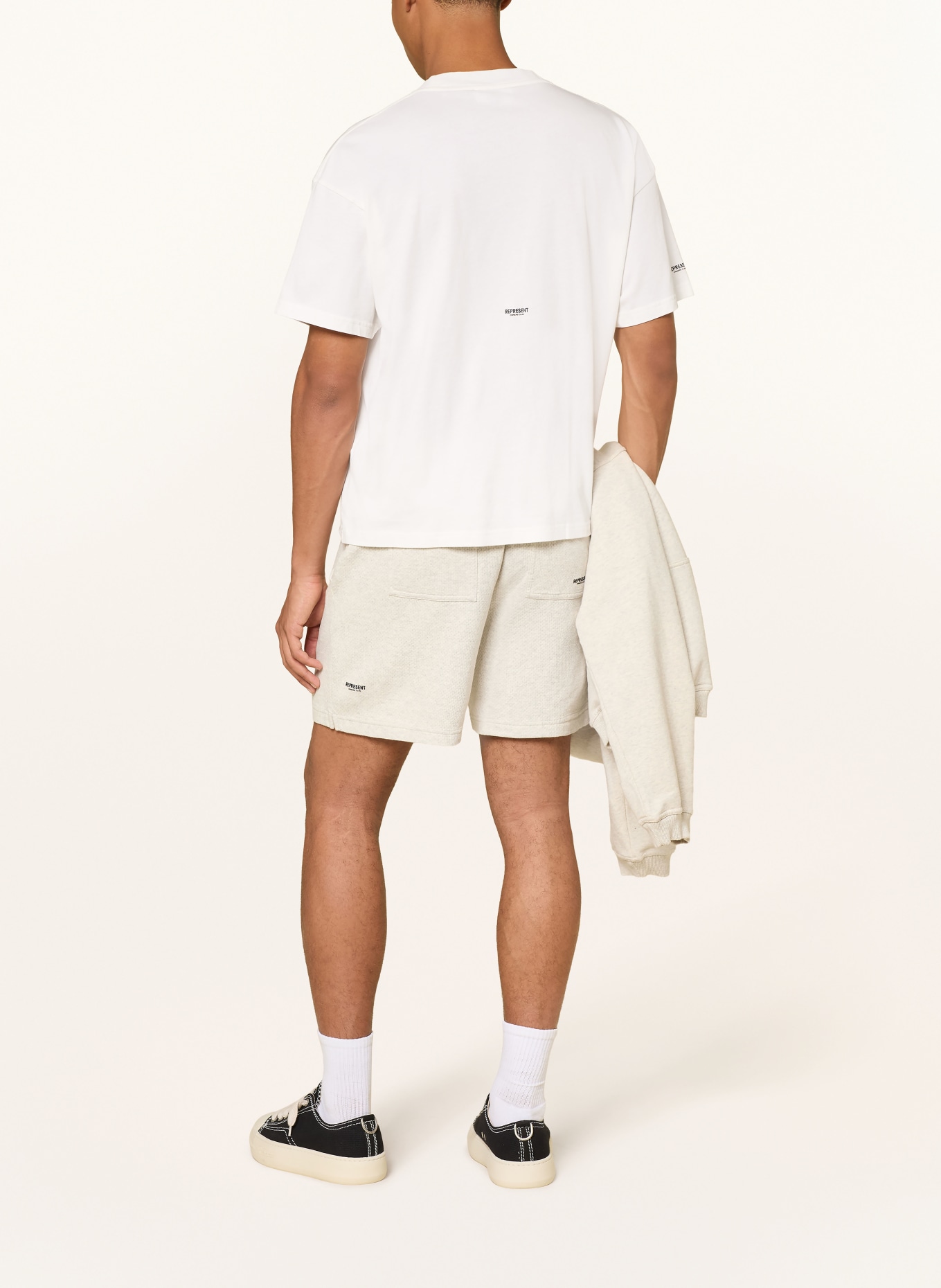 REPRESENT T-shirt: WHITE / BLACK