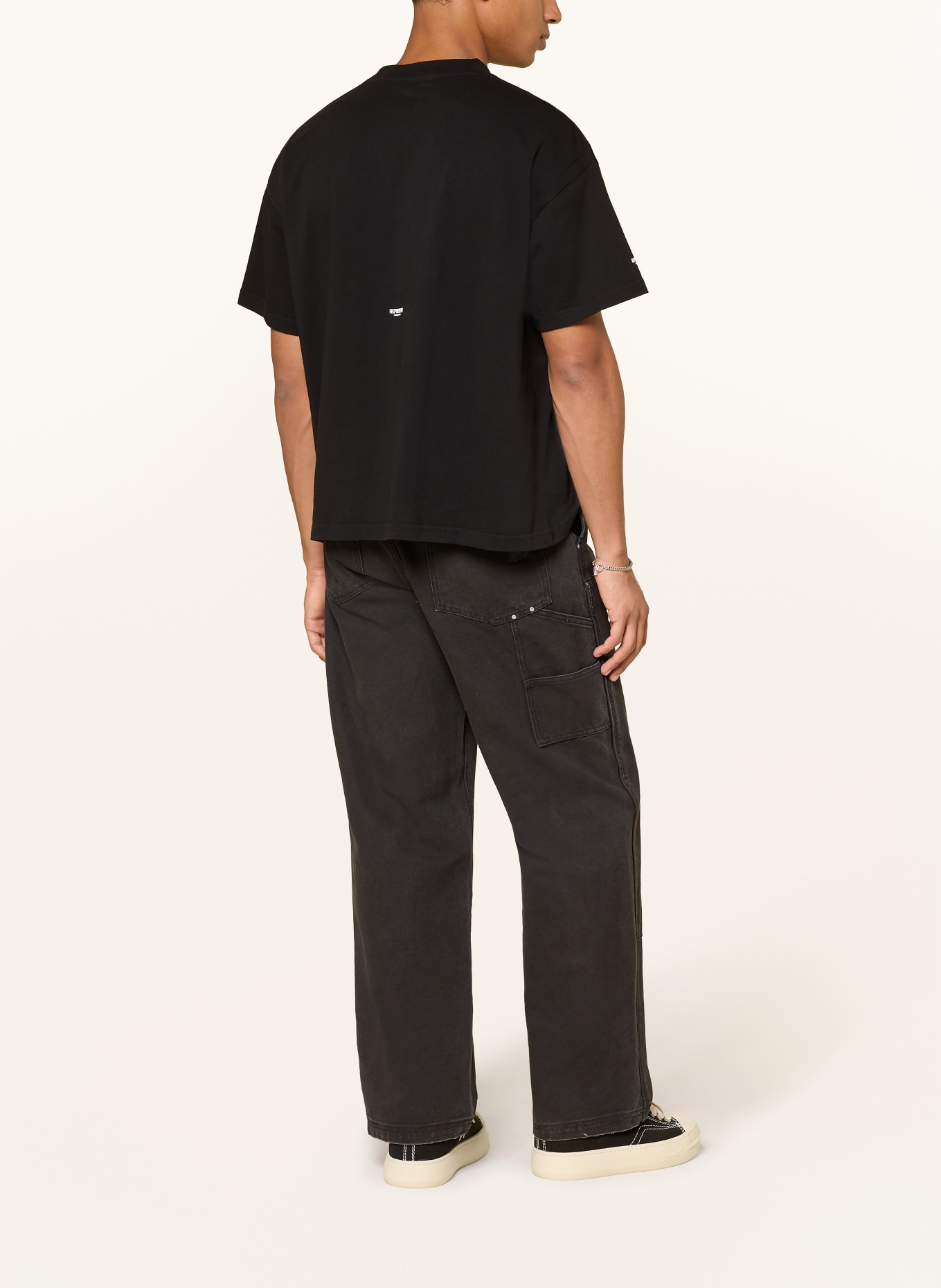 REPRESENT T-Shirt: SCHWARZ
