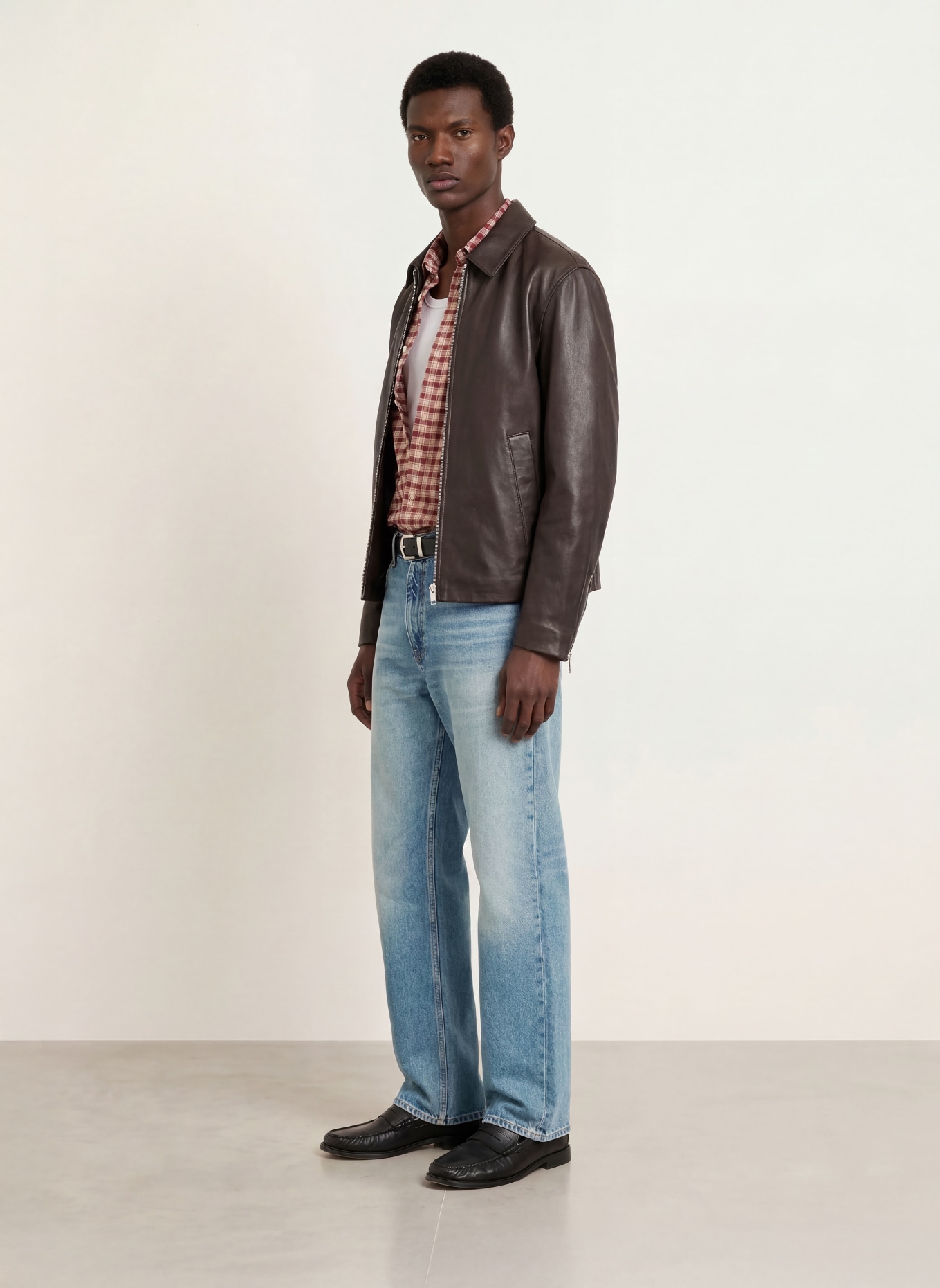 FRAME Relaxed-Fit Jeans: CMPN CAMPING