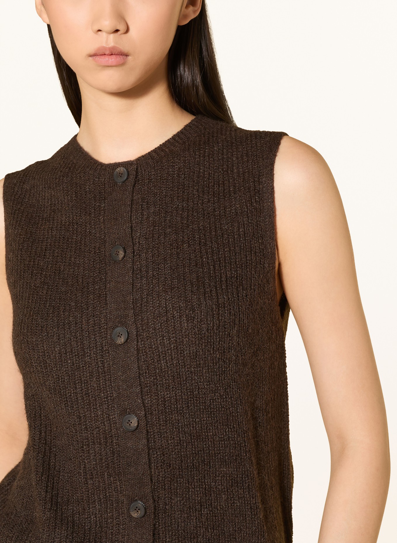 comma Knit vest: DARK BROWN