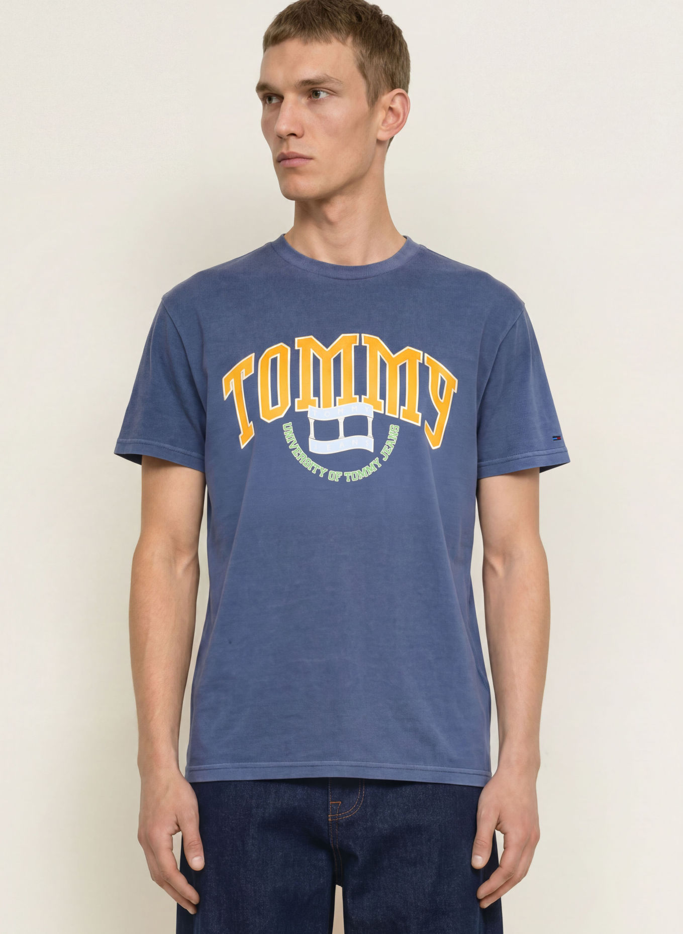 TOMMY JEANS T-shirt: MØRKEBLÅ / GUL / GRØN