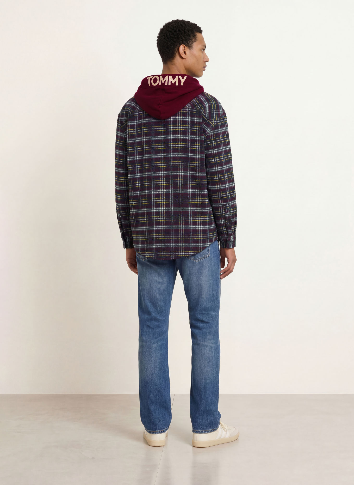 TOMMY JEANS Jachetă de exterior: ALBASTRU ÎNCHIS / BEJ / ROȘU ÎNCHIS