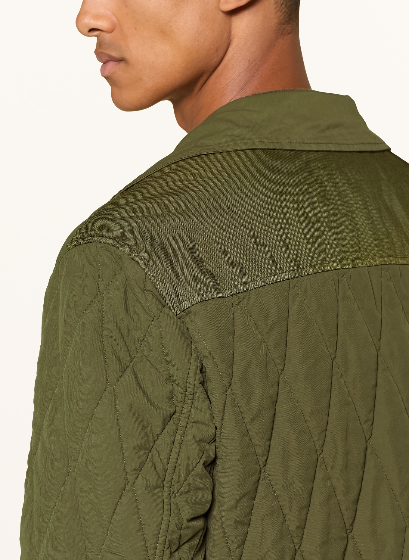 C.P. COMPANY Gewatteerde jas met afneembare capuchon: OLIJF
