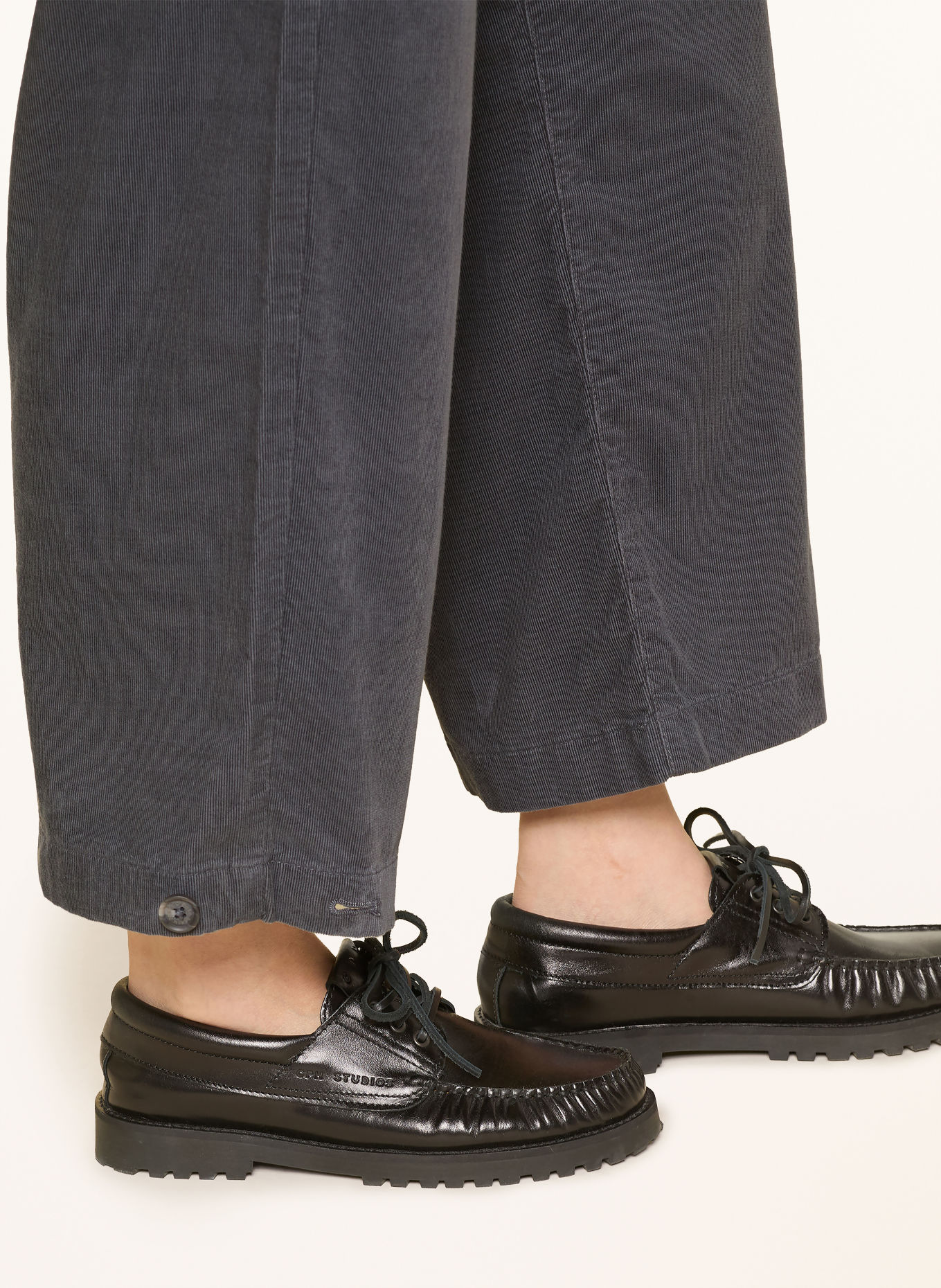 Marc O'Polo DENIM MIKA 7/8-length corduroy trousers: GRAY