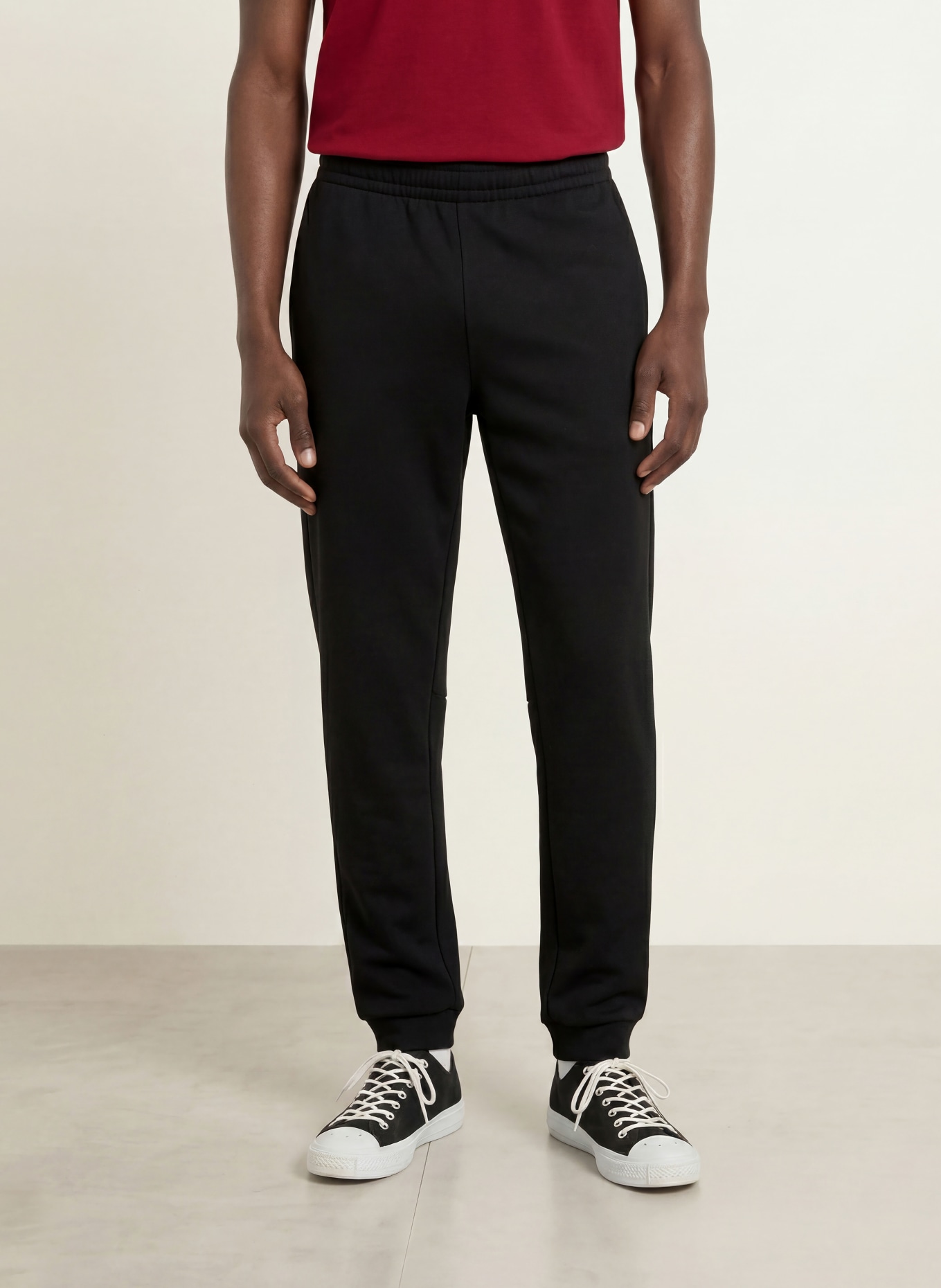 LACOSTE Sweatpants: SCHWARZ
