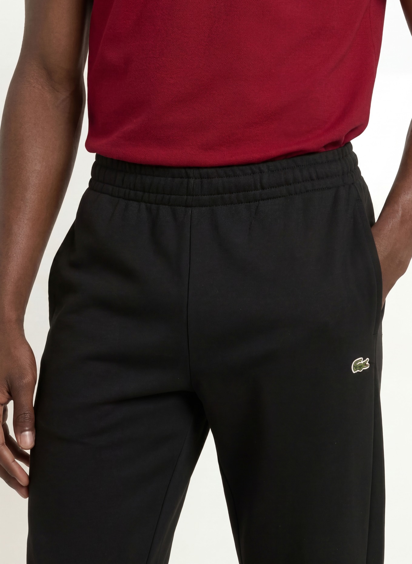 LACOSTE Sweatpants: SCHWARZ