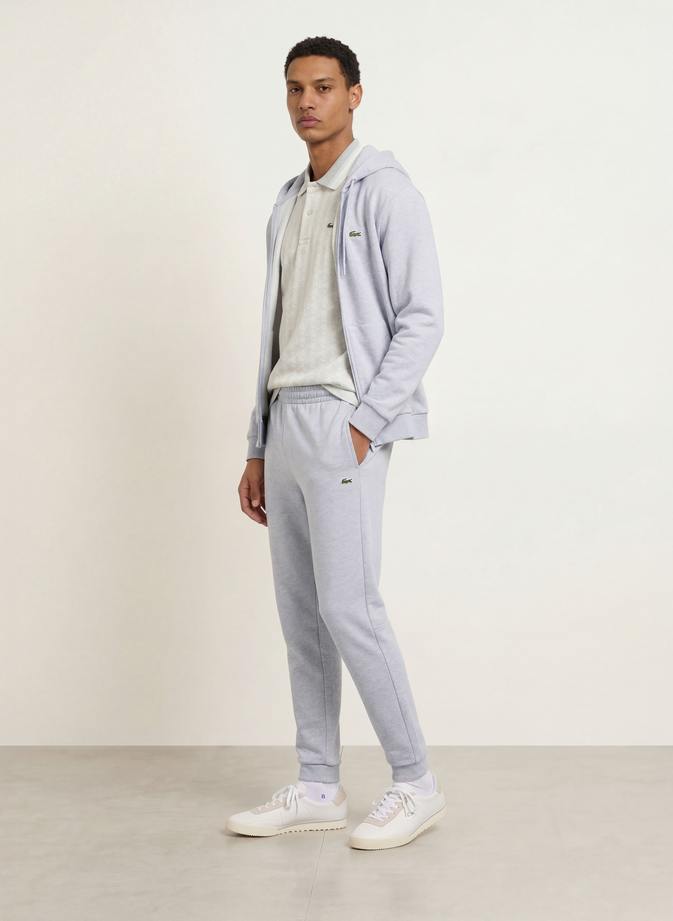 LACOSTE Sweatpants: HELLGRAU
