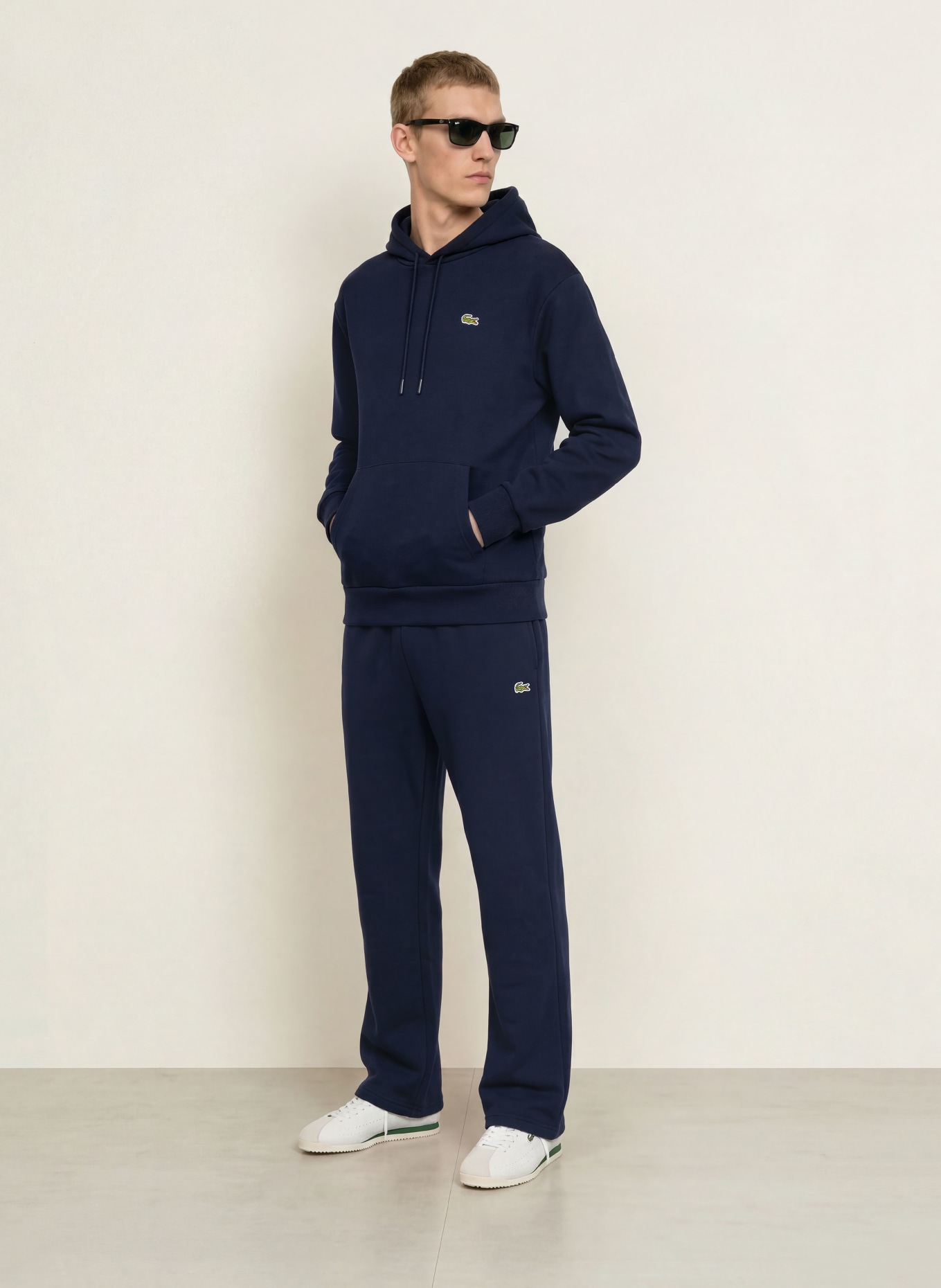 LACOSTE Sweat à capuche: BLEU FONCÉ