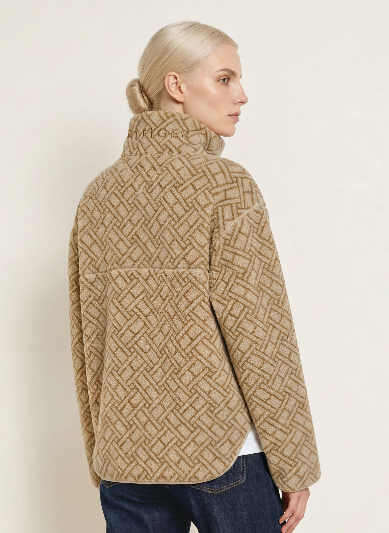 TOMMY HILFIGER Teddyfell-Troyer: CAMEL / BRAUN