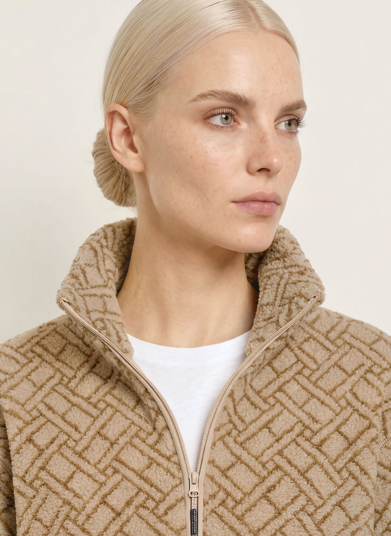TOMMY HILFIGER Teddyfell-Troyer: CAMEL / BRAUN