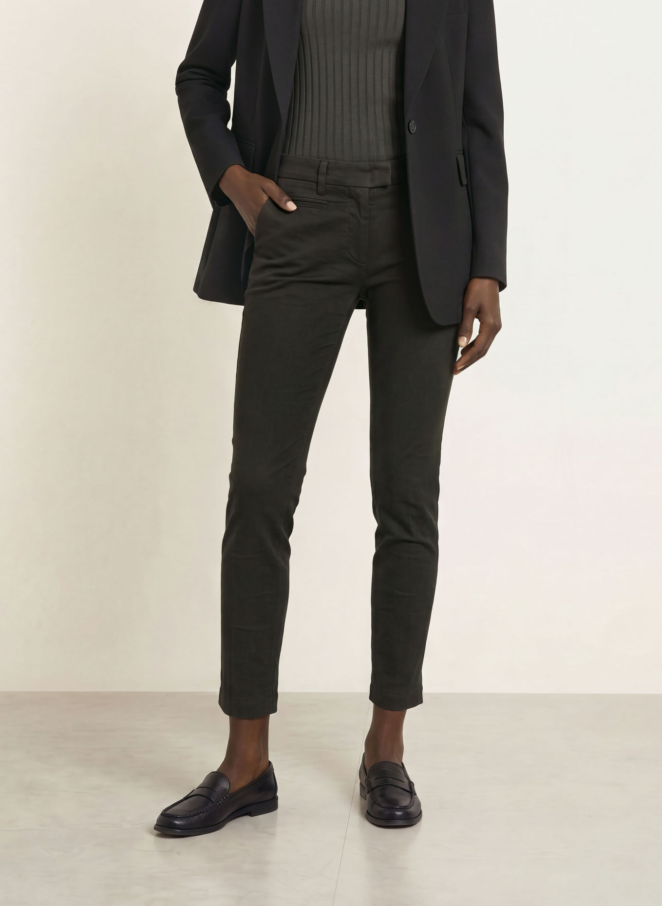 Dondup Pantalon Chino 7/8: OLIVE
