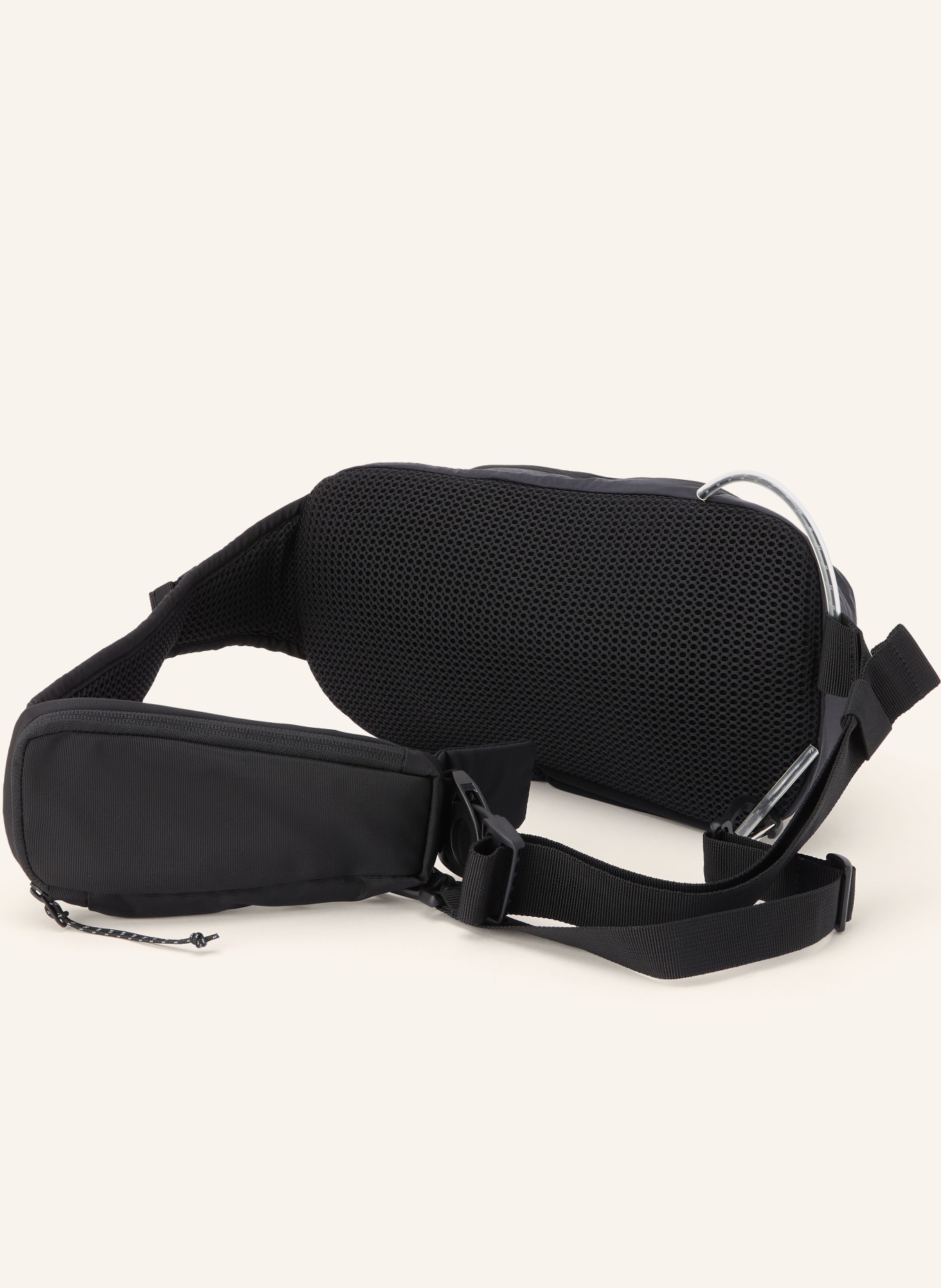 Peak Performance Sac à bandoulière: NOIR