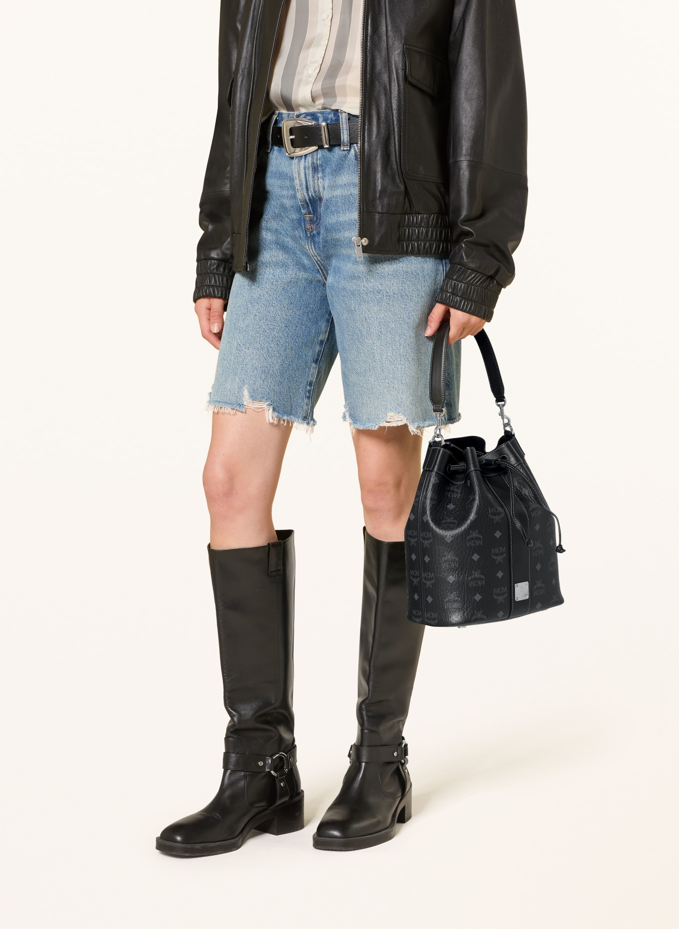 MCM DESSAU Bucket bag with Pouch: BLACK / LIGHT GRAY