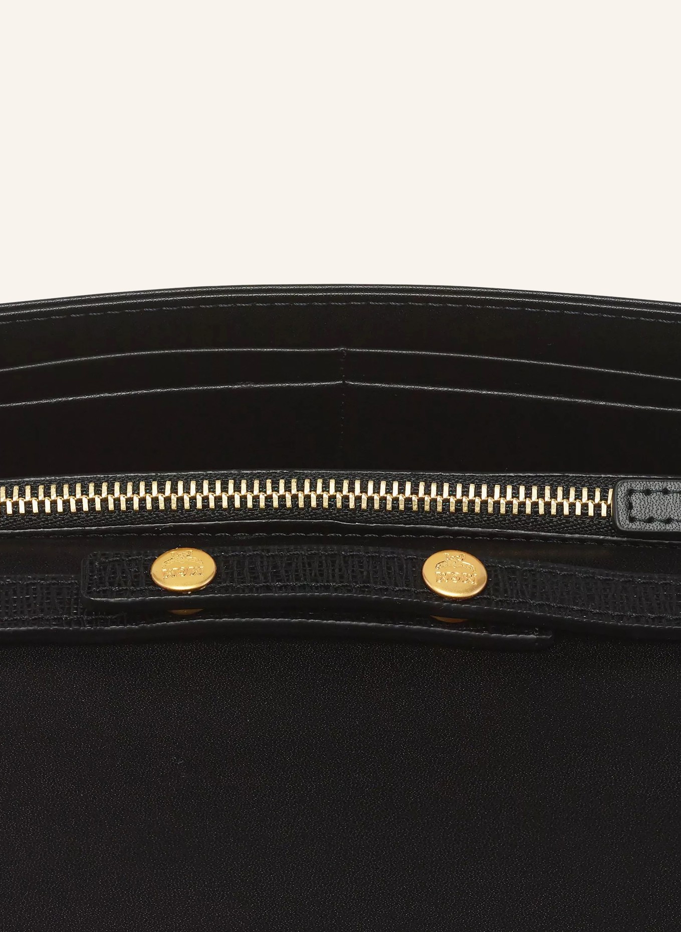 MCM Wallet on Chain AREN VISETOS: COGNAC / SCHWARZ
