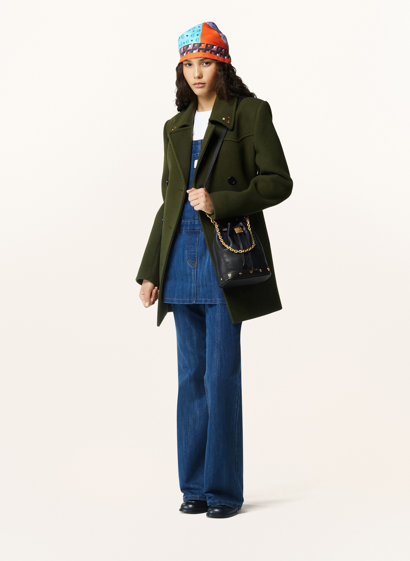 MCM DESSAU Bucket bag: BLACK / GOLD