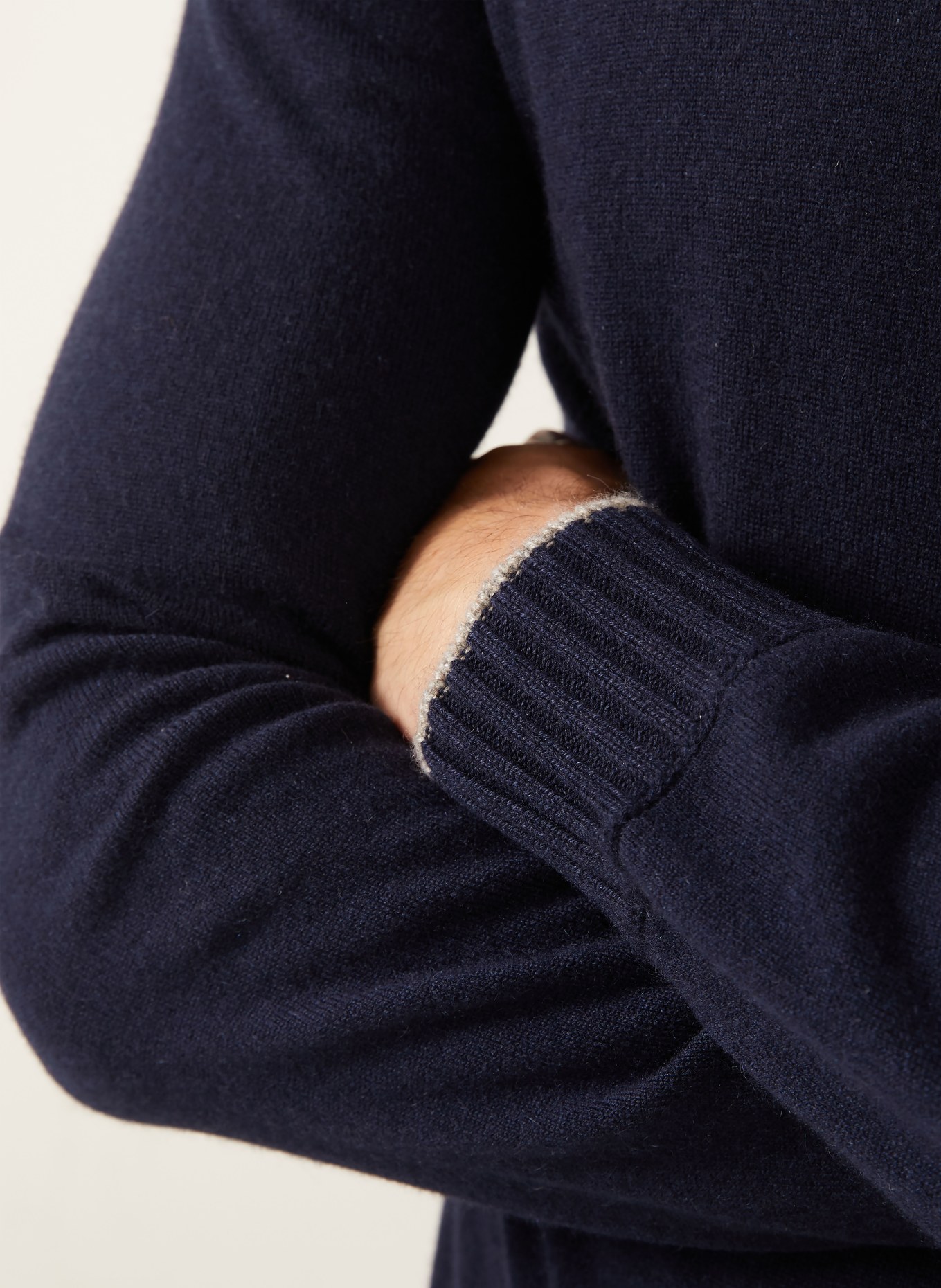 FIORONI Rollkragenpullover aus Cashmere: DUNKELBLAU