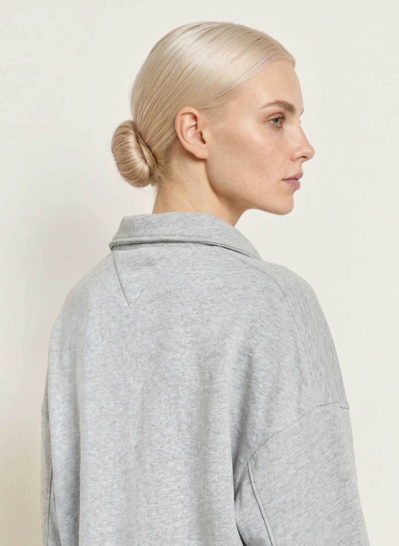 TOMMY HILFIGER Sweat-Poloshirt: GRAU