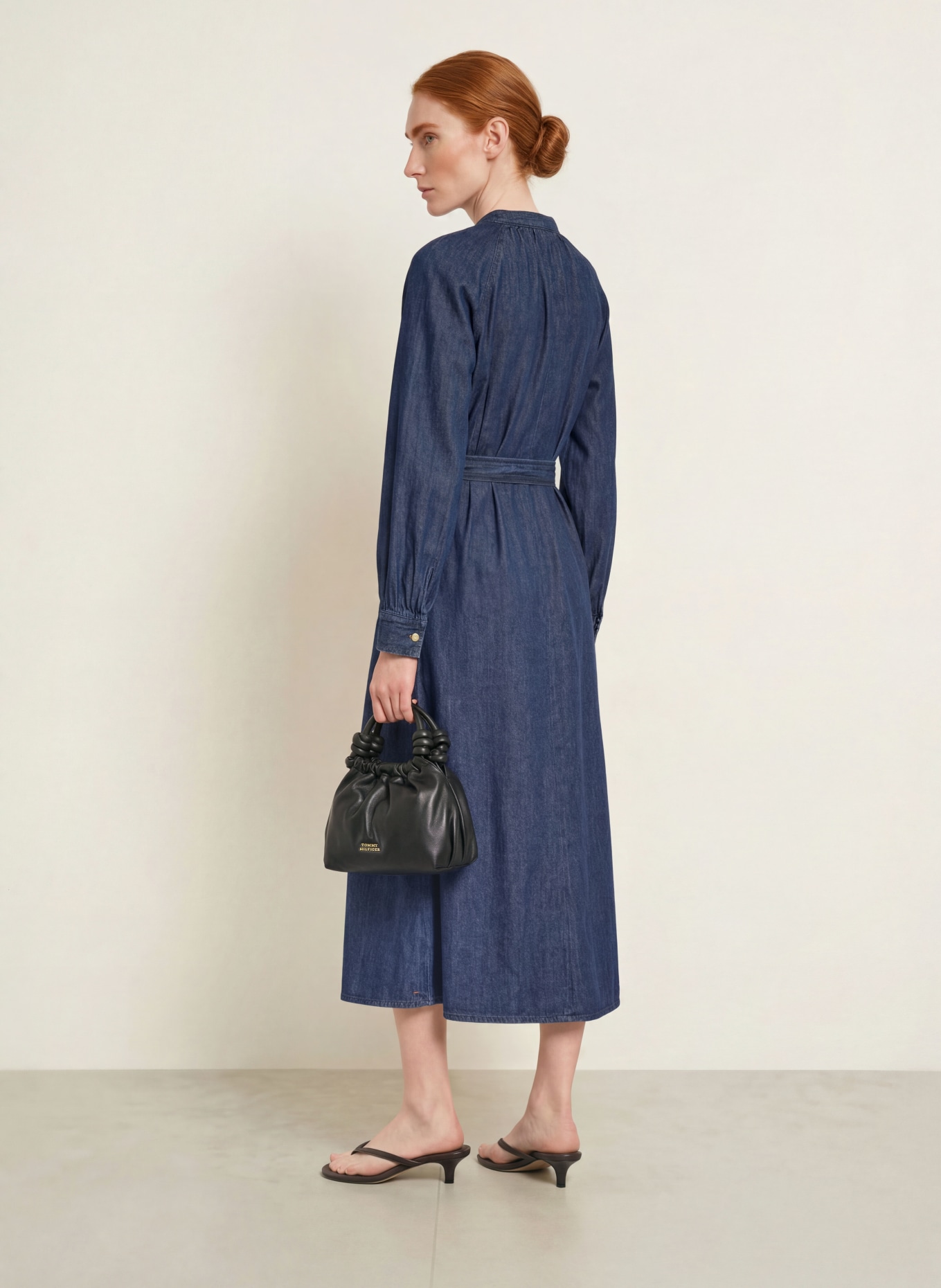 TOMMY HILFIGER Robe en jean: BLEU FONCÉ