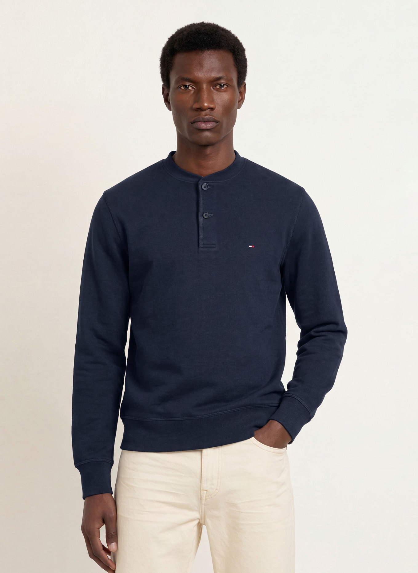 TOMMY HILFIGER Sweatshirt: DUNKELBLAU