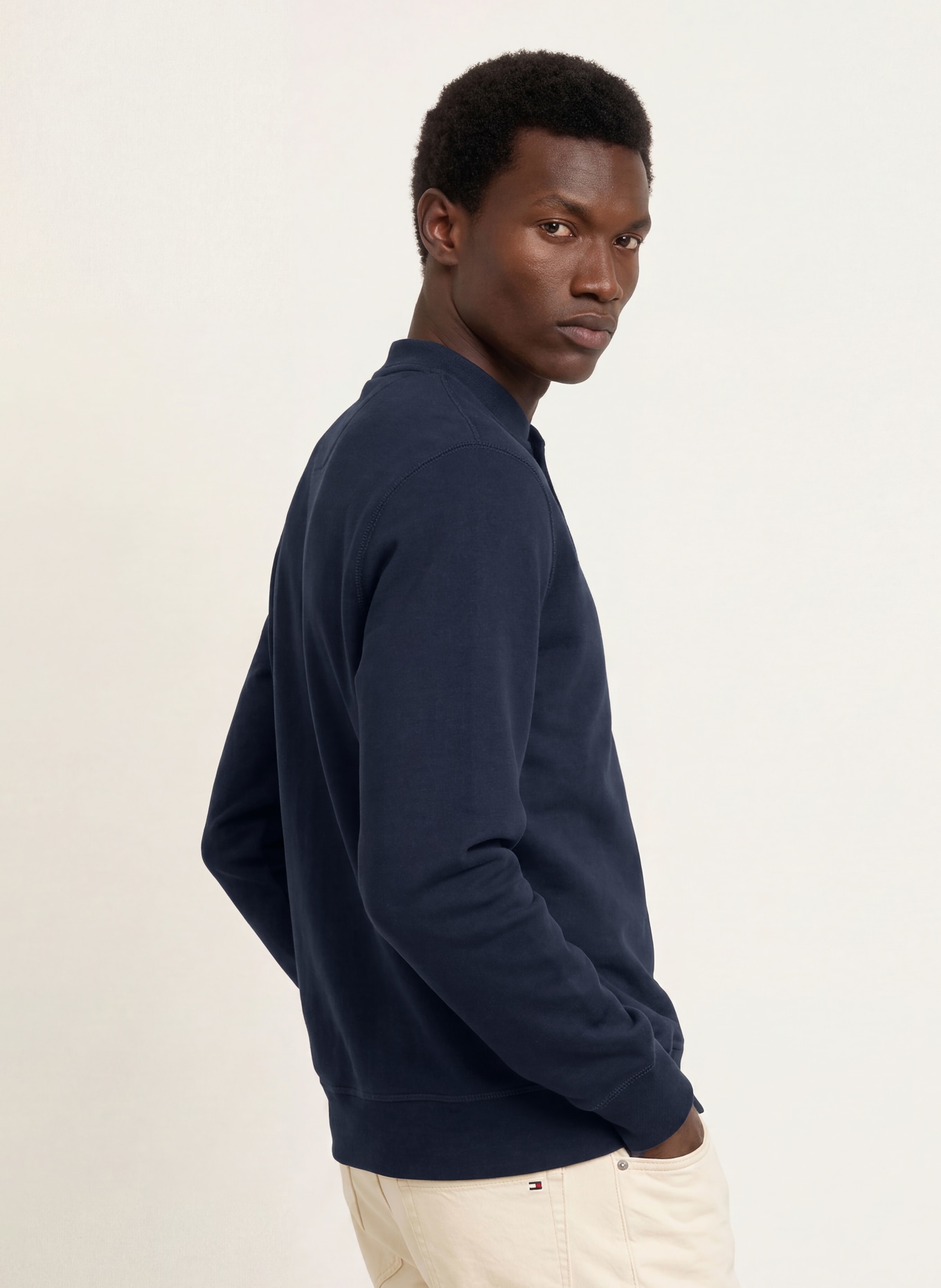 TOMMY HILFIGER Sweatshirt: DUNKELBLAU