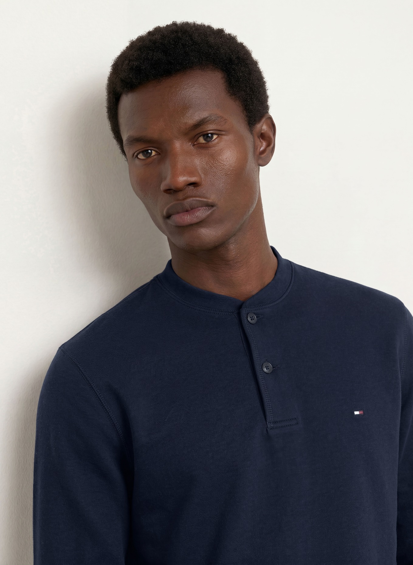 TOMMY HILFIGER Sweatshirt: DUNKELBLAU
