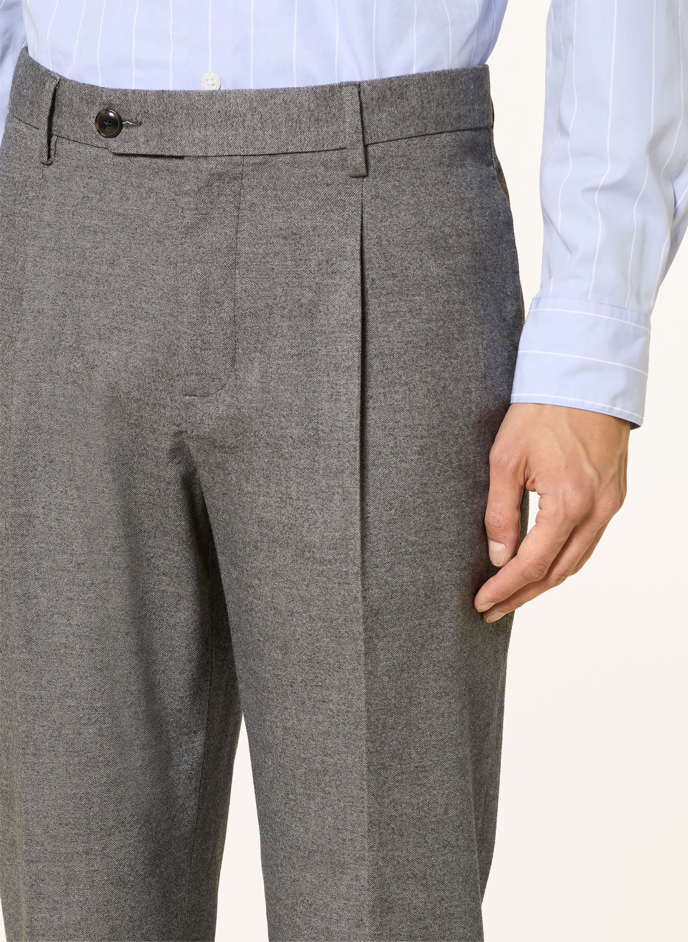 TOMMY HILFIGER Chino Tapered Fit: GRAU